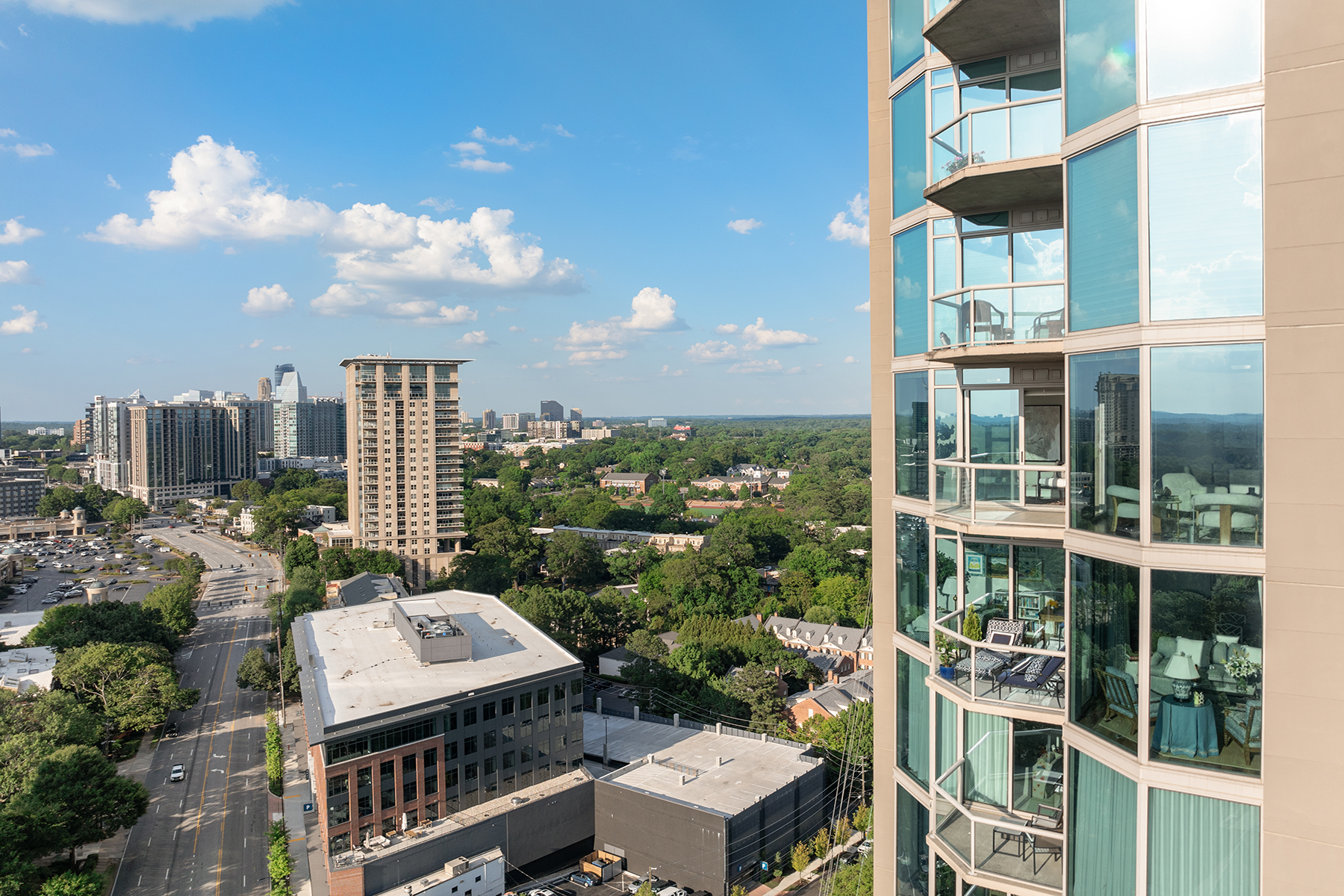 2795 Peachtree Road NE No. 2101