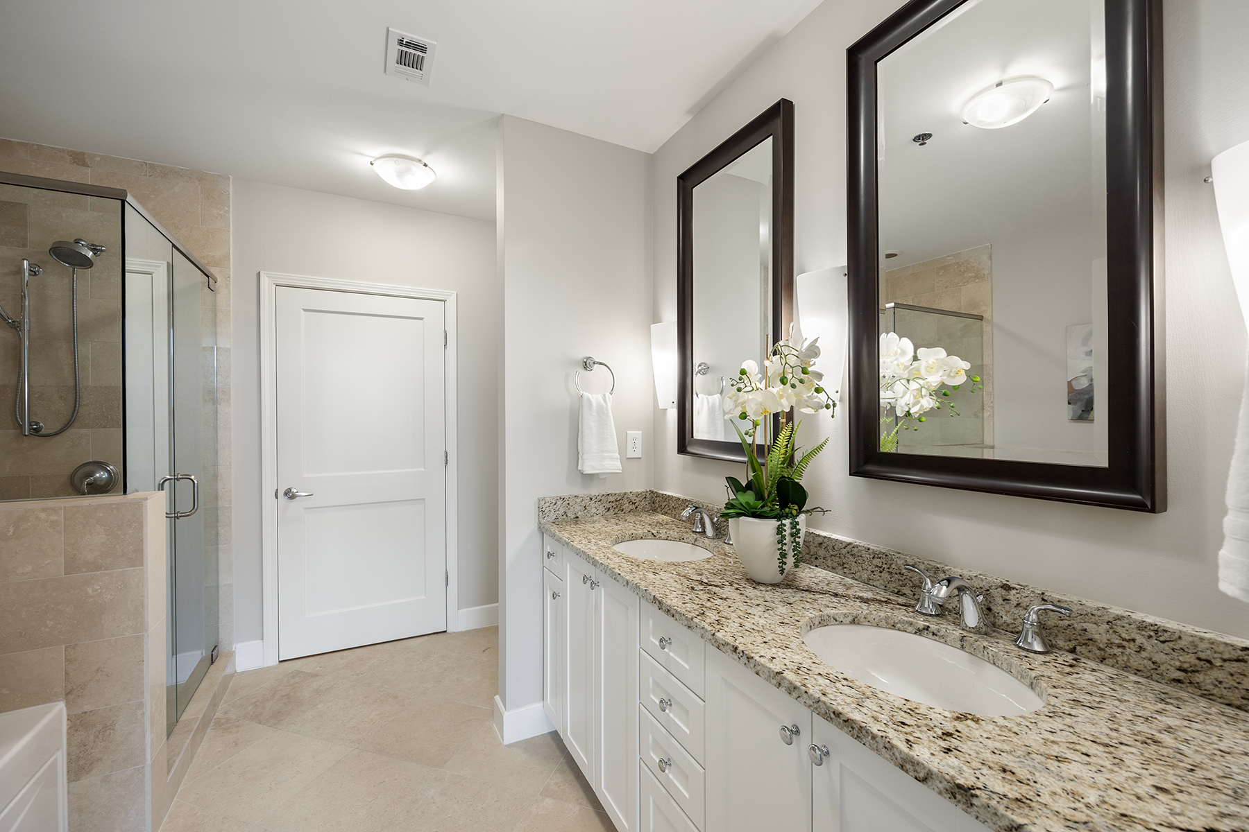 2795 Peachtree Road NE No. 2101