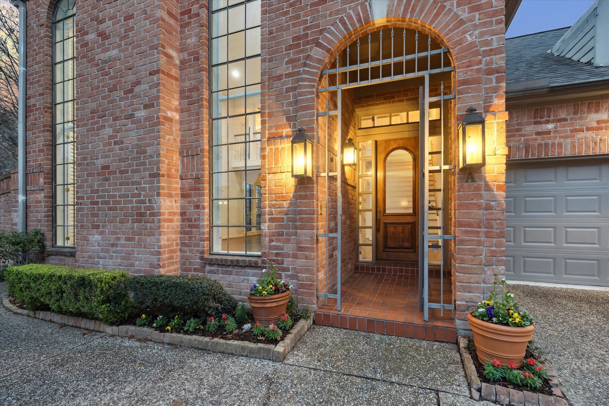 2506 Potomac Drive A