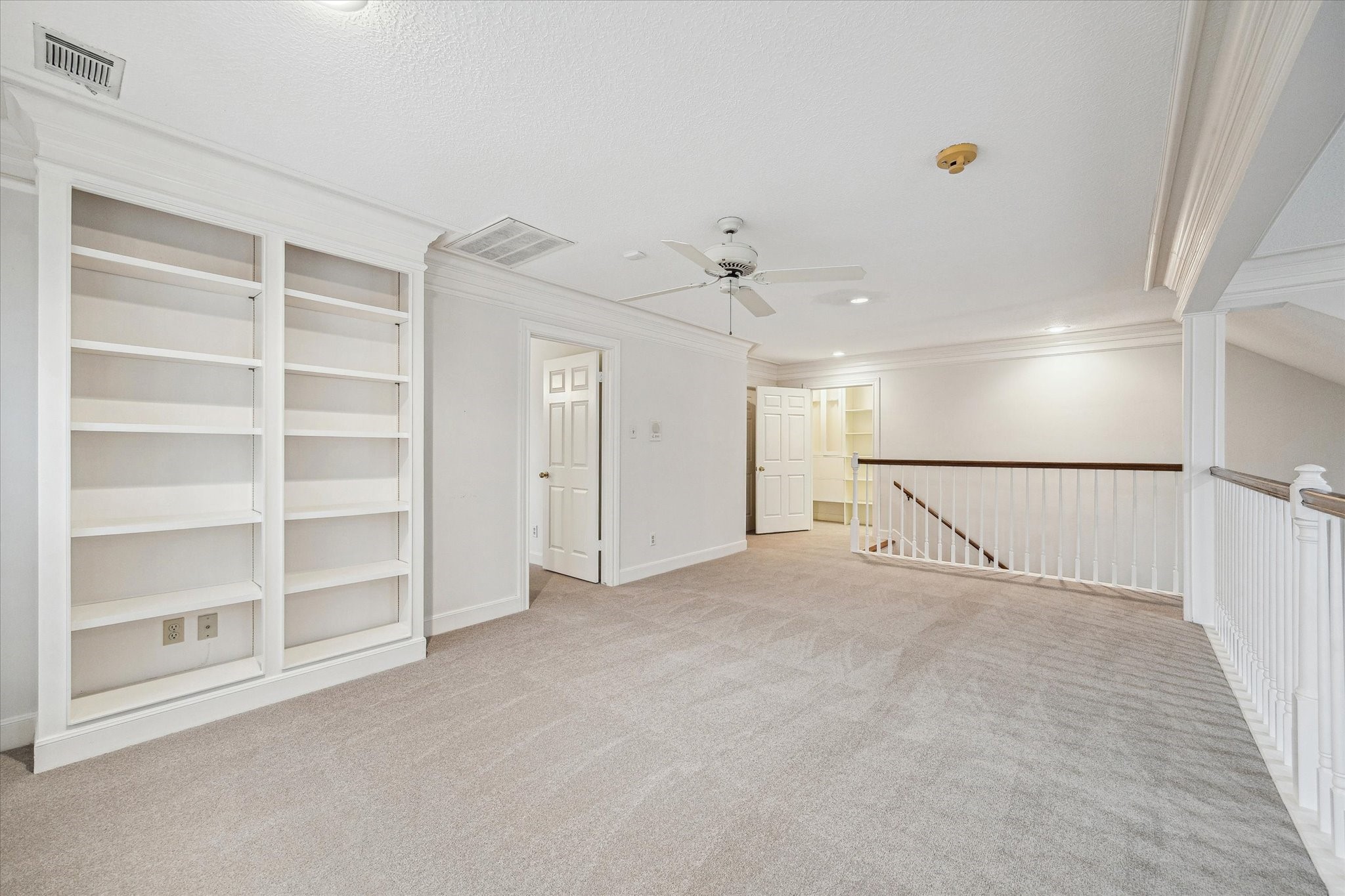 2506 Potomac Drive A