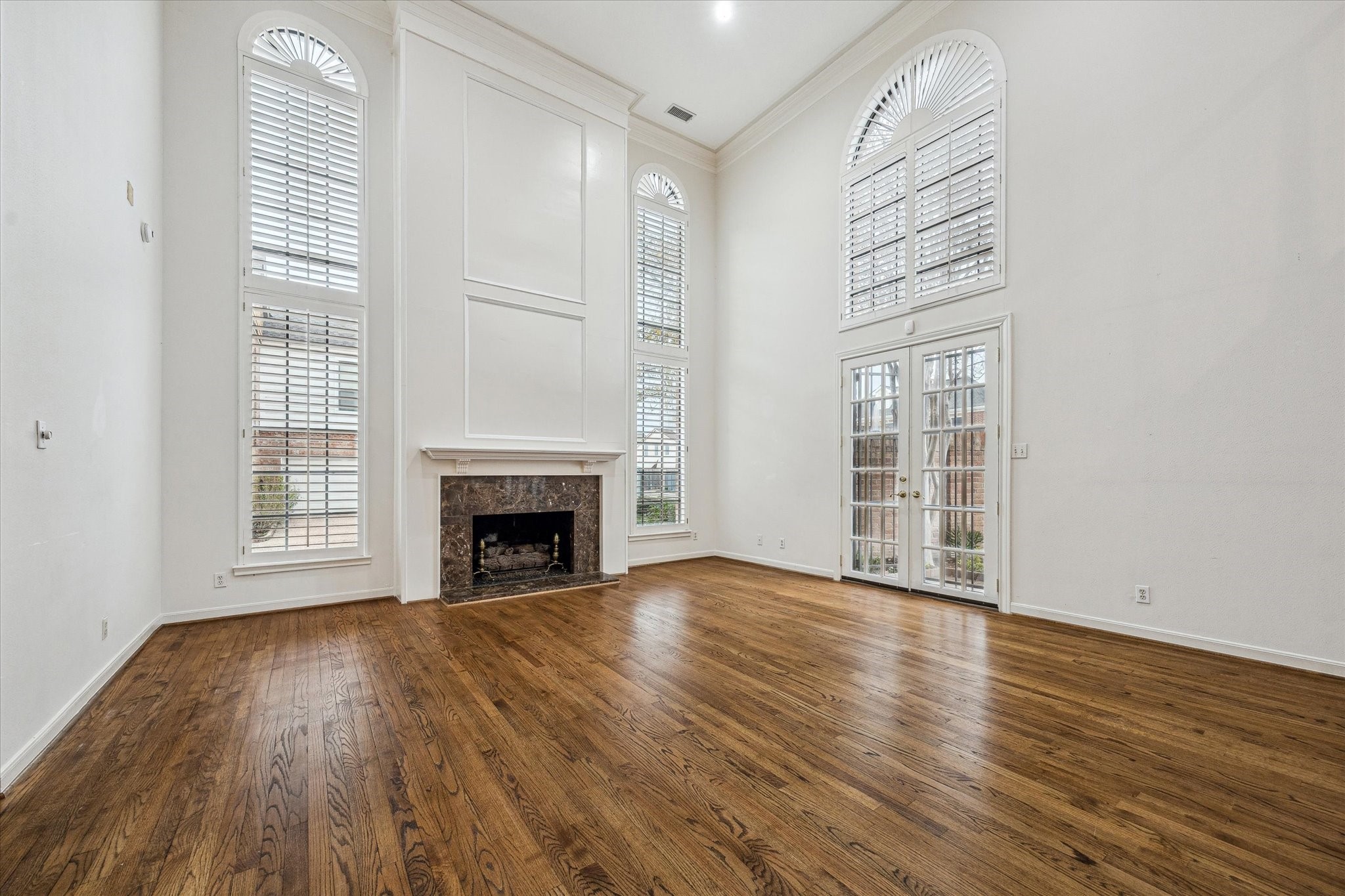 2506 Potomac Drive A
