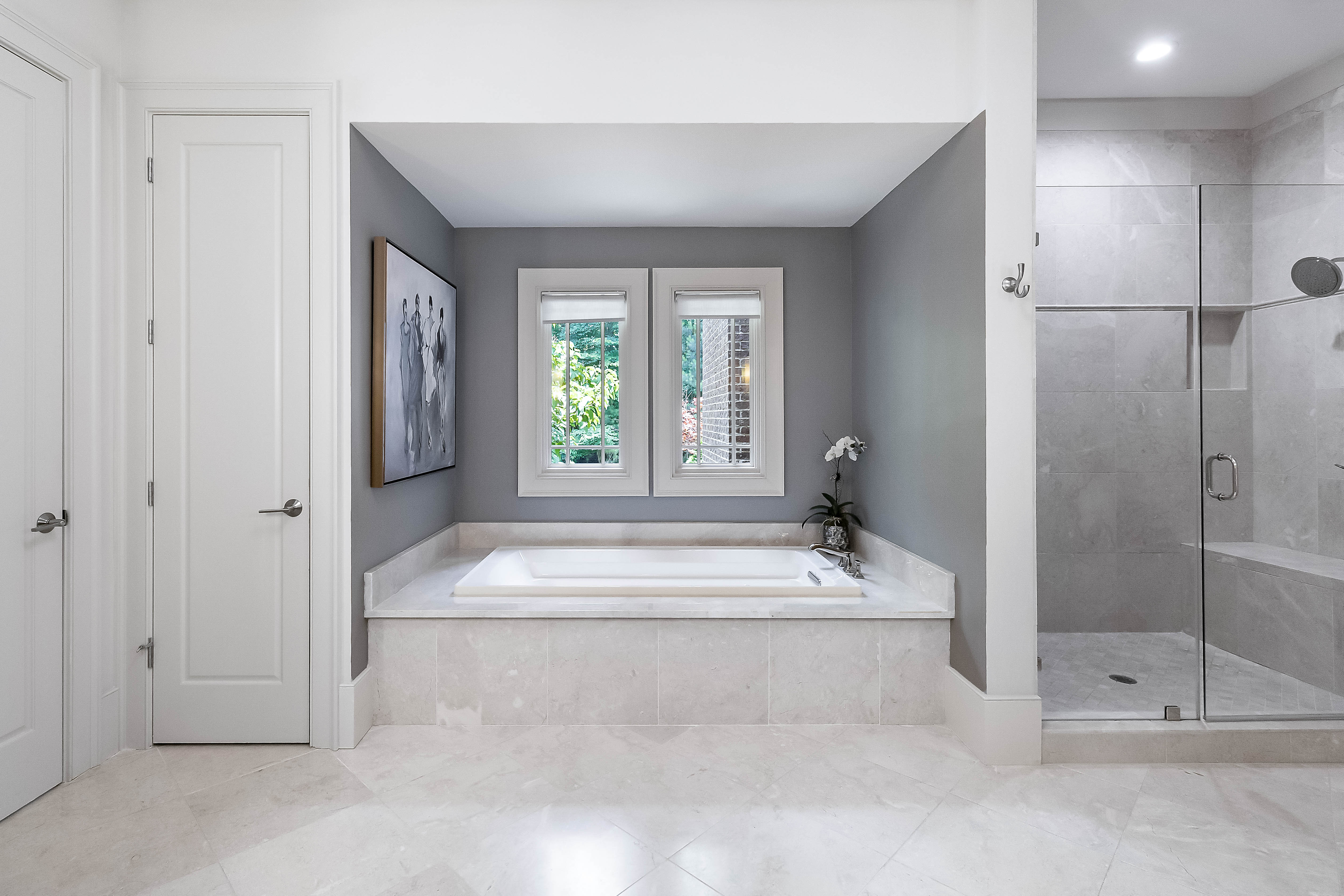 933 Altamira Lane