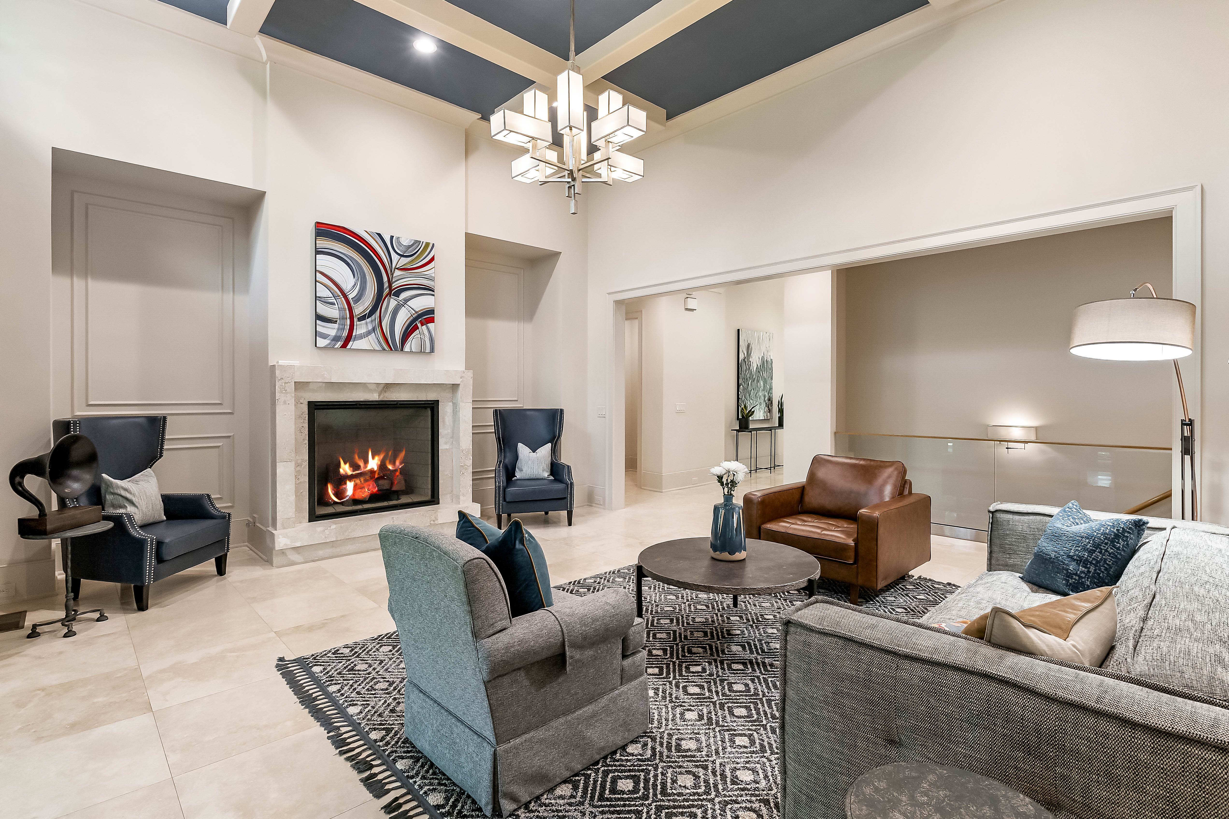 933 Altamira Lane