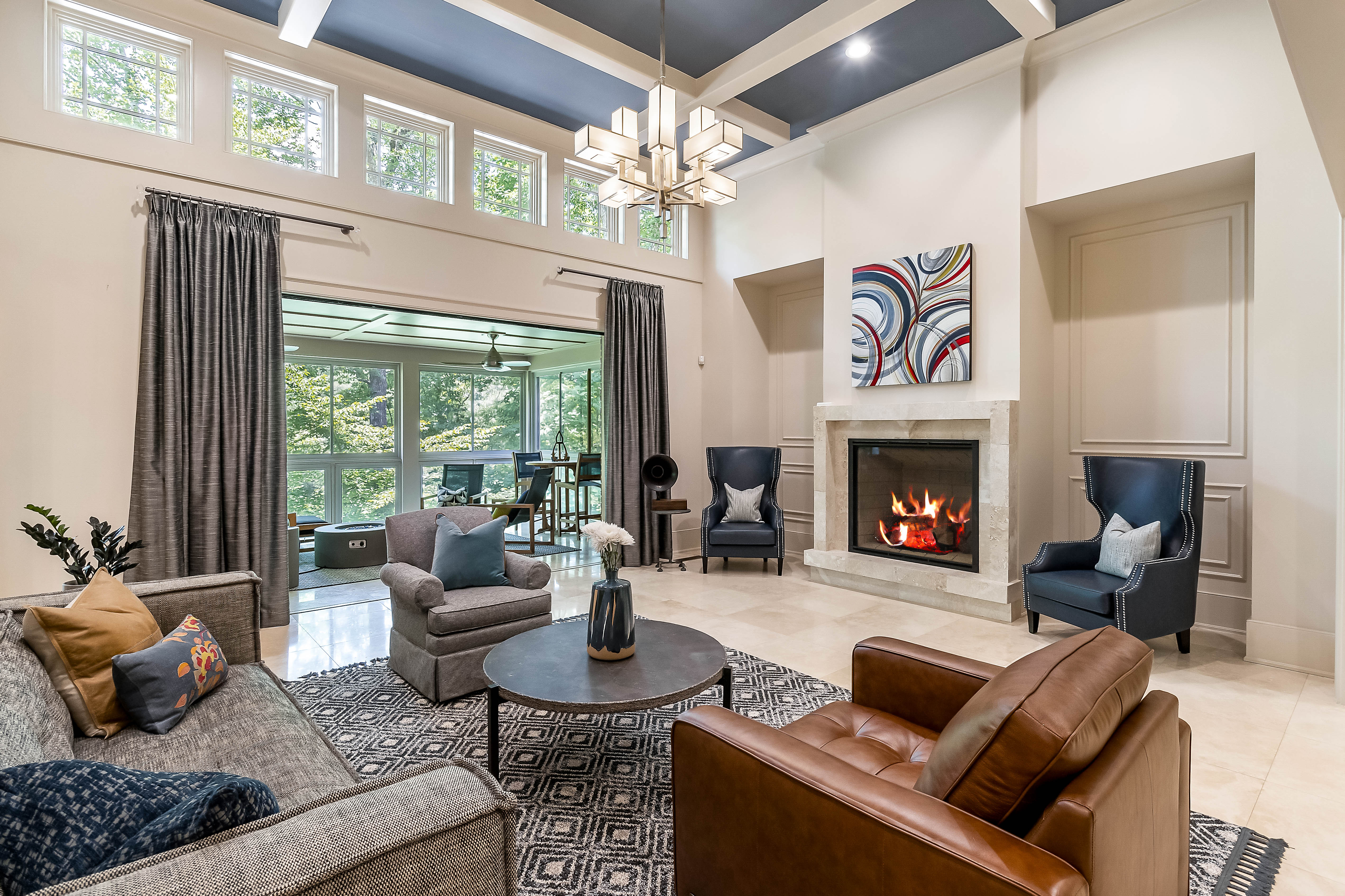 933 Altamira Lane