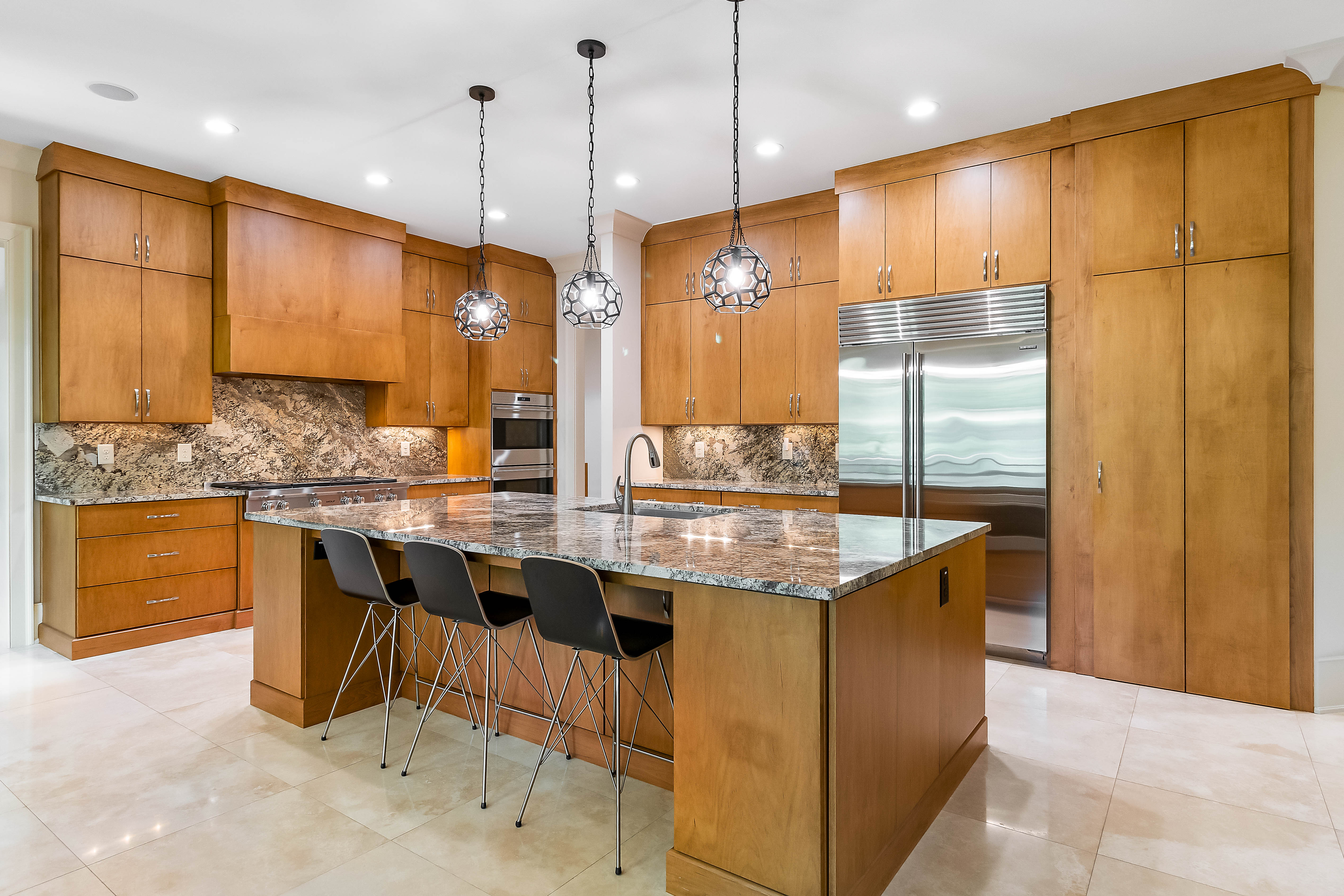 933 Altamira Lane