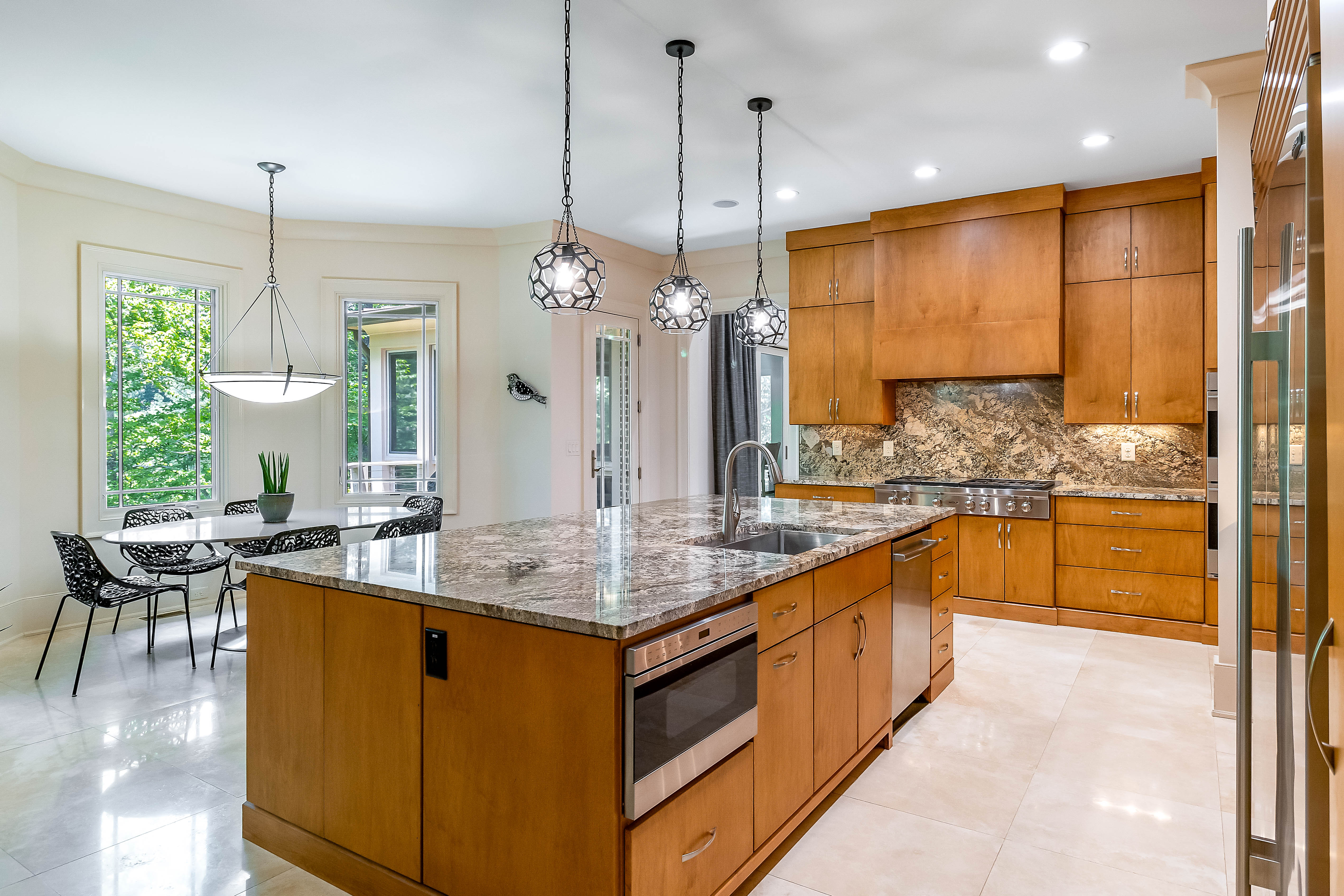 933 Altamira Lane