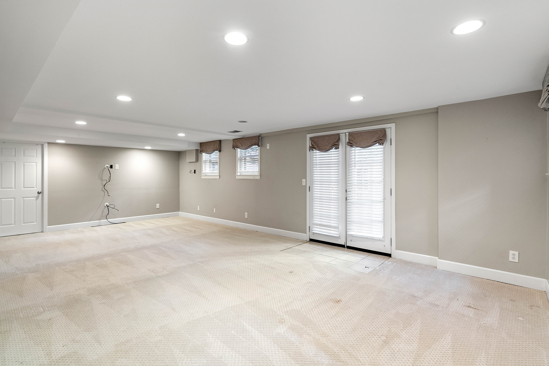 146 Robin Road SE