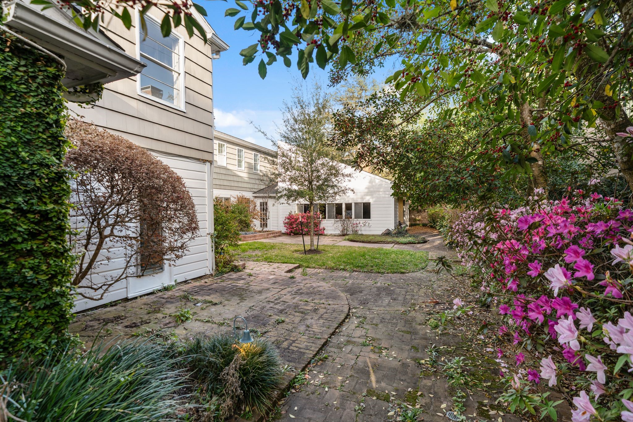 1907 Bellmeade Street