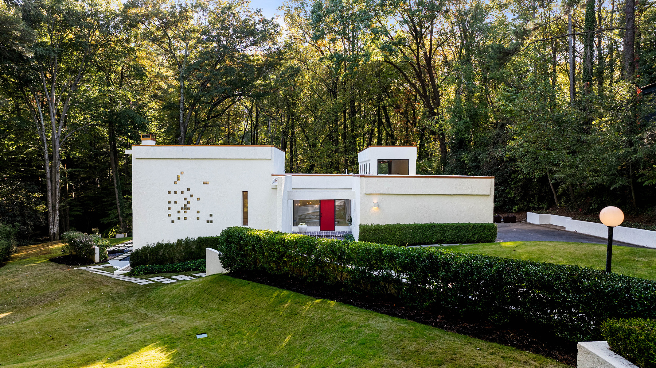 1028 Nawench Drive