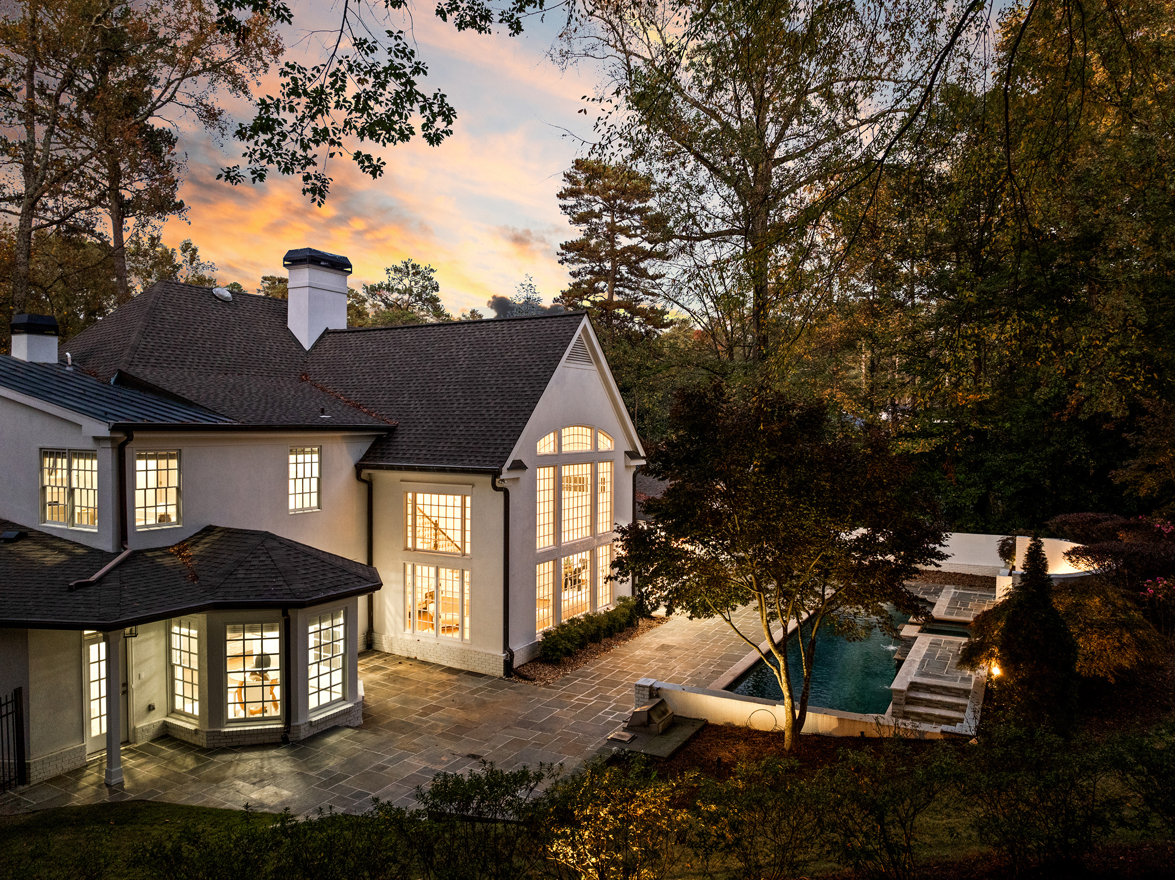 3478 Valley Road NW