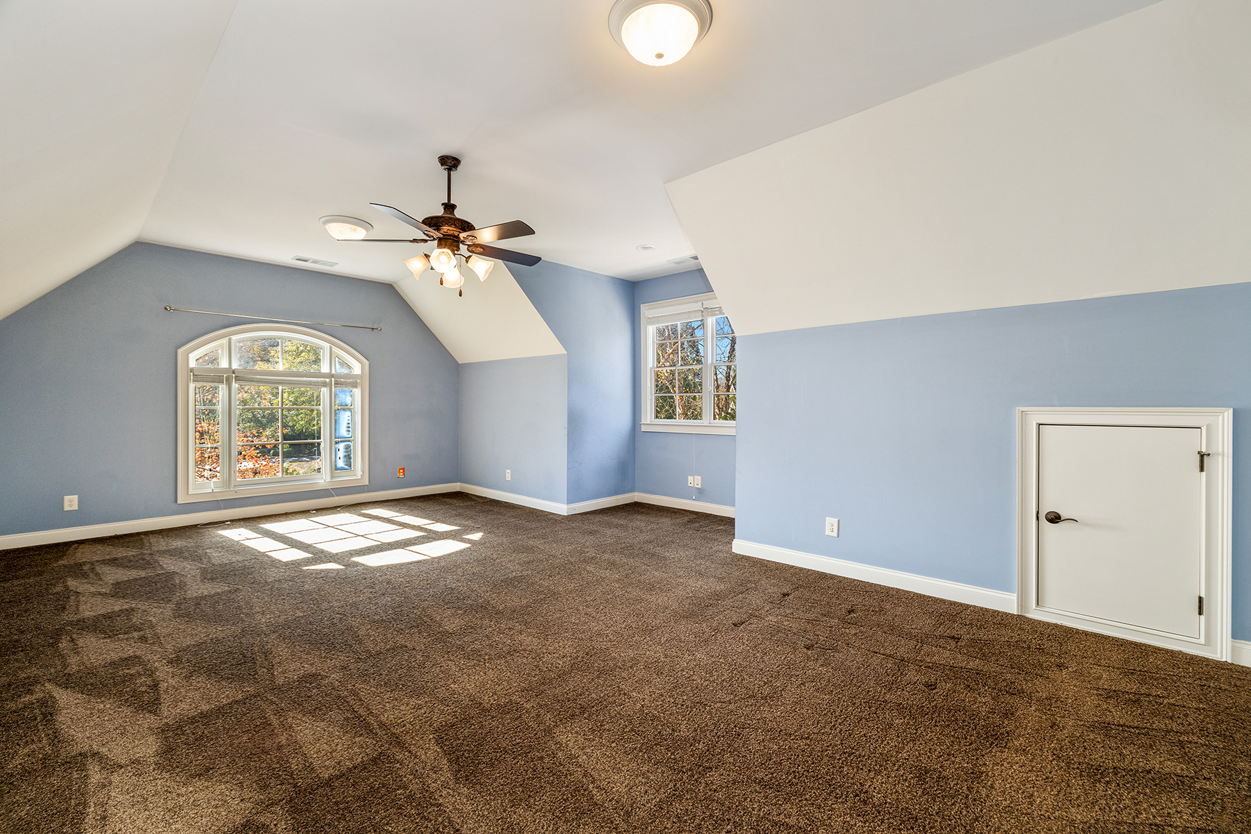 12695 Old Surrey Place