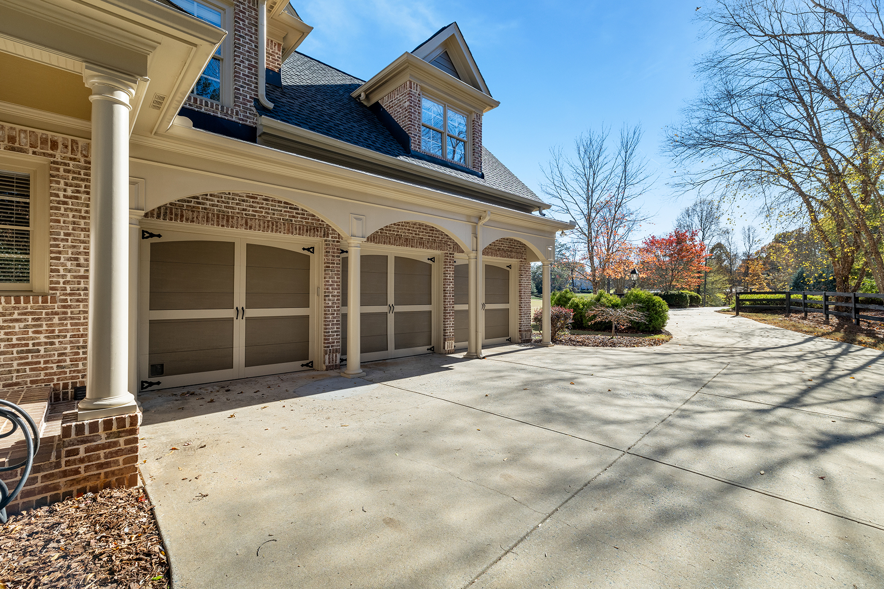 12695 Old Surrey Place