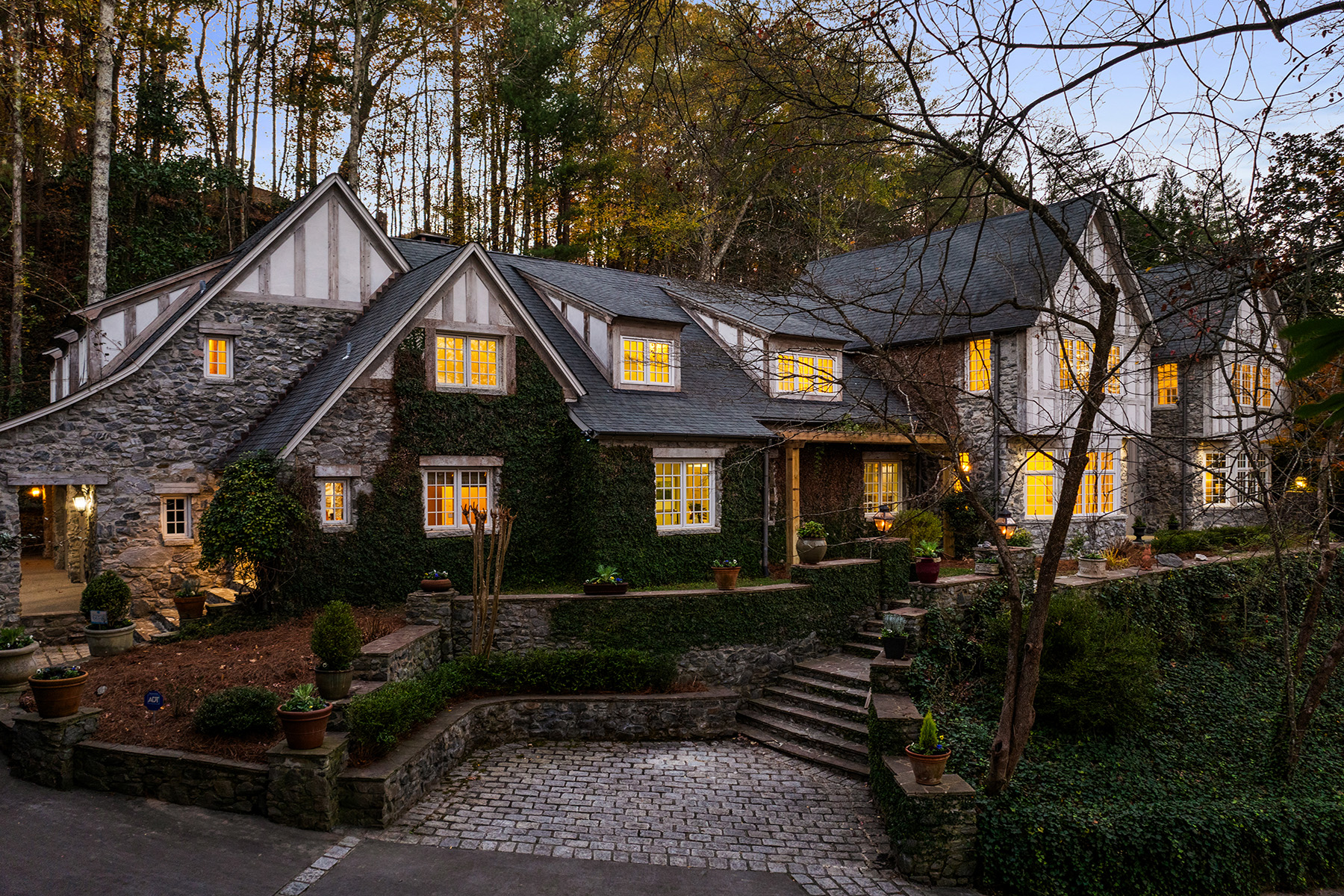 4322 Sentinel View NW