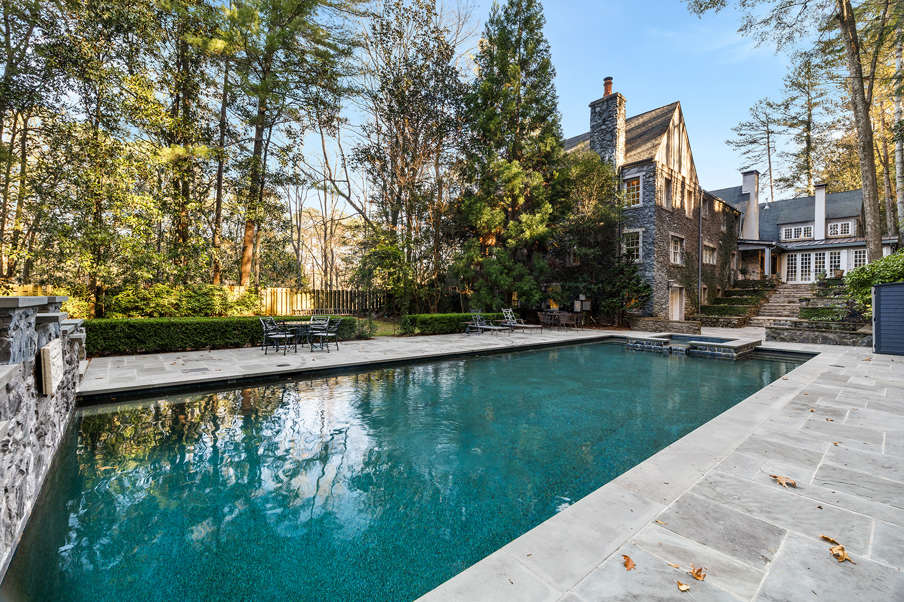 4322 Sentinel View NW