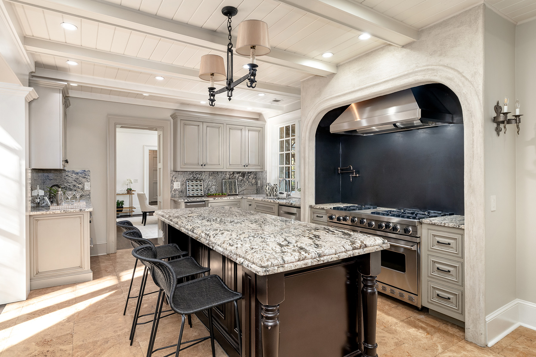 4322 Sentinel View NW