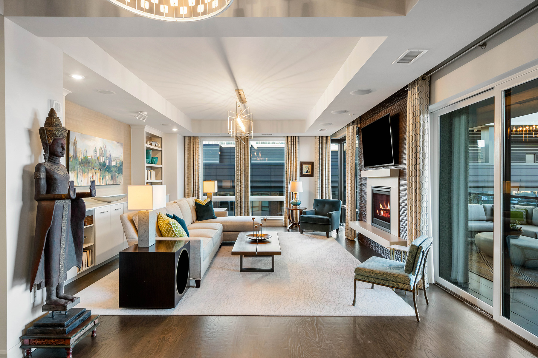 867 Peachtree Street No. 602
