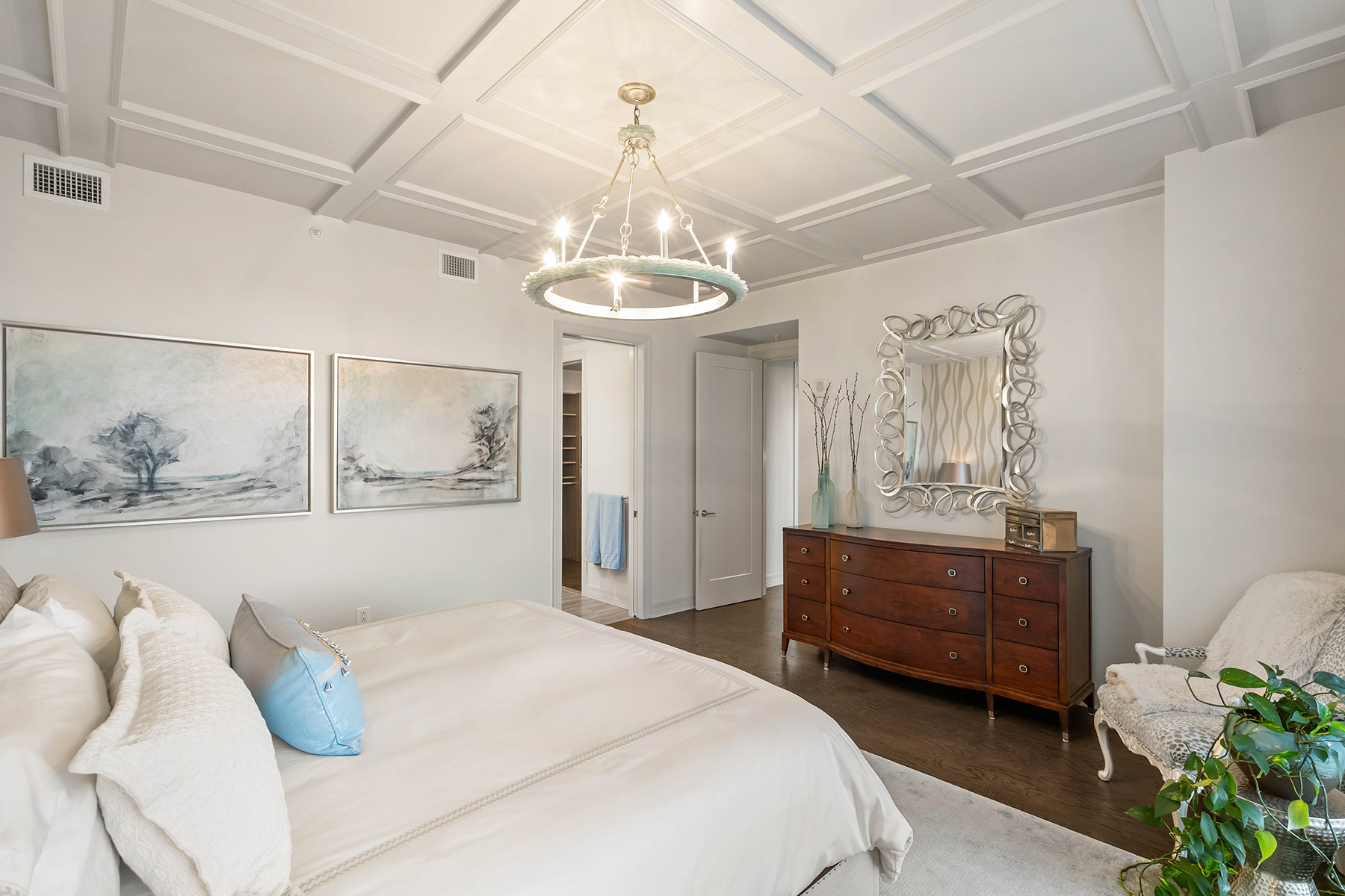 867 Peachtree Street No. 602