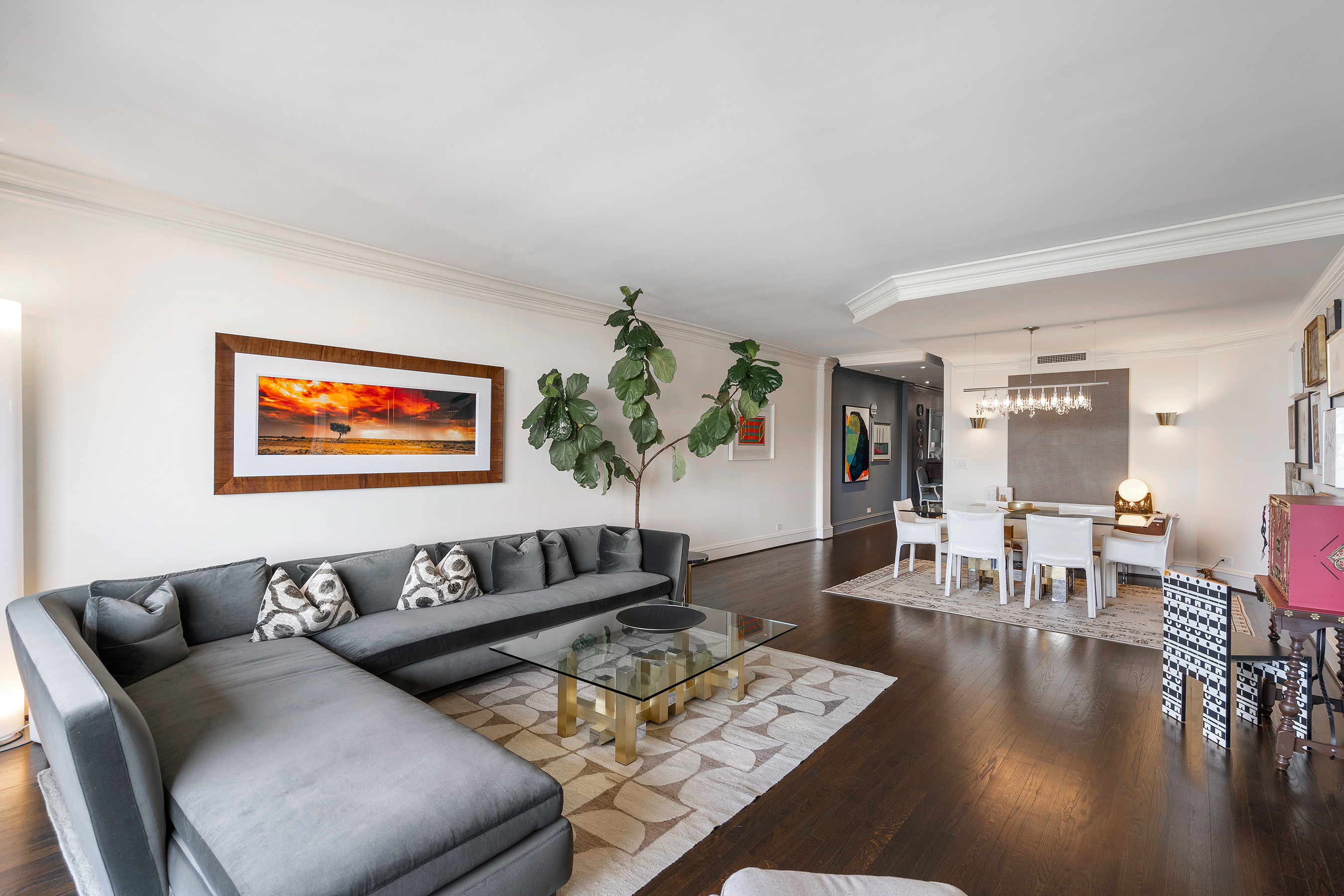2660 Peachtree Road No. 27E