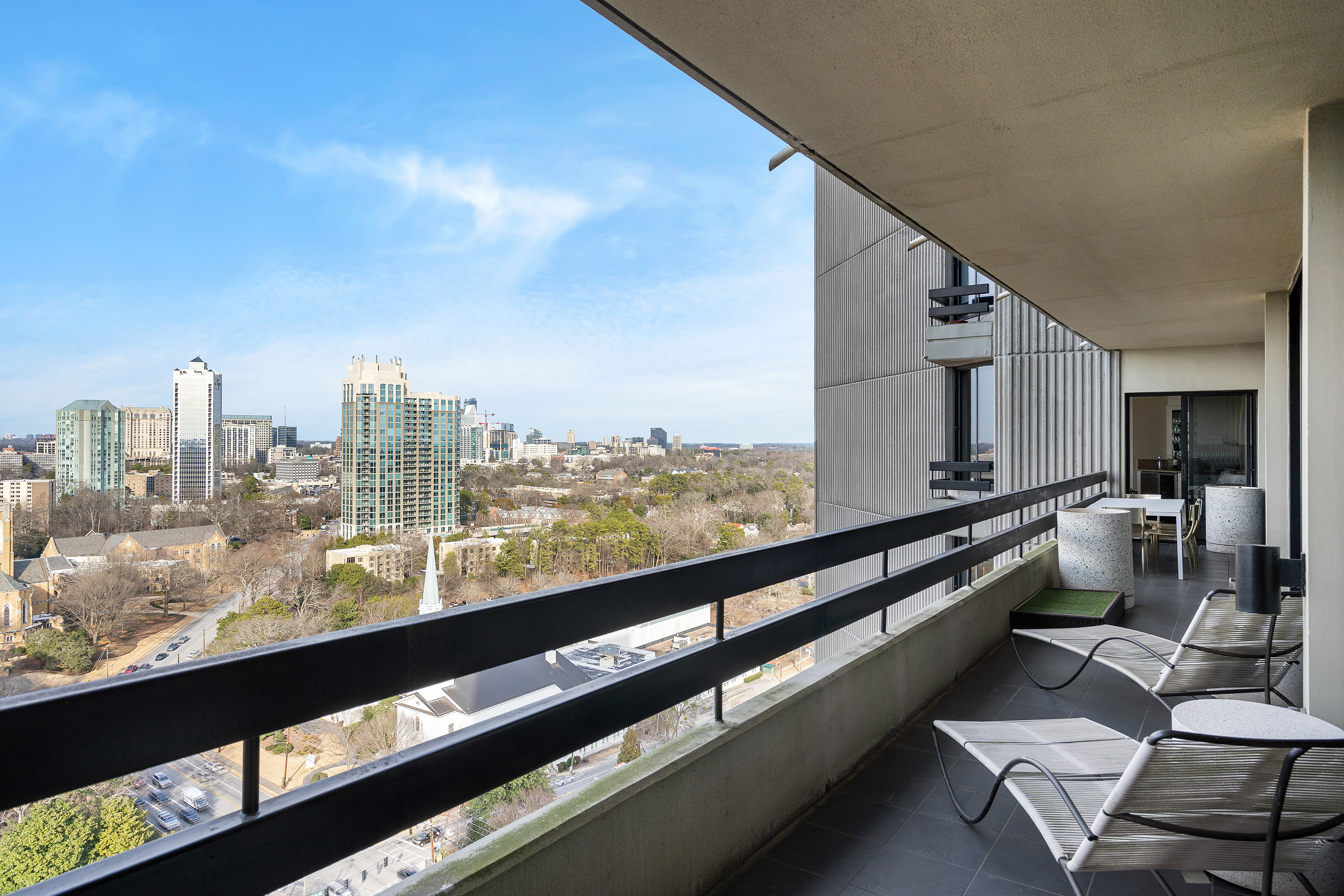 2660 Peachtree Road No. 27E