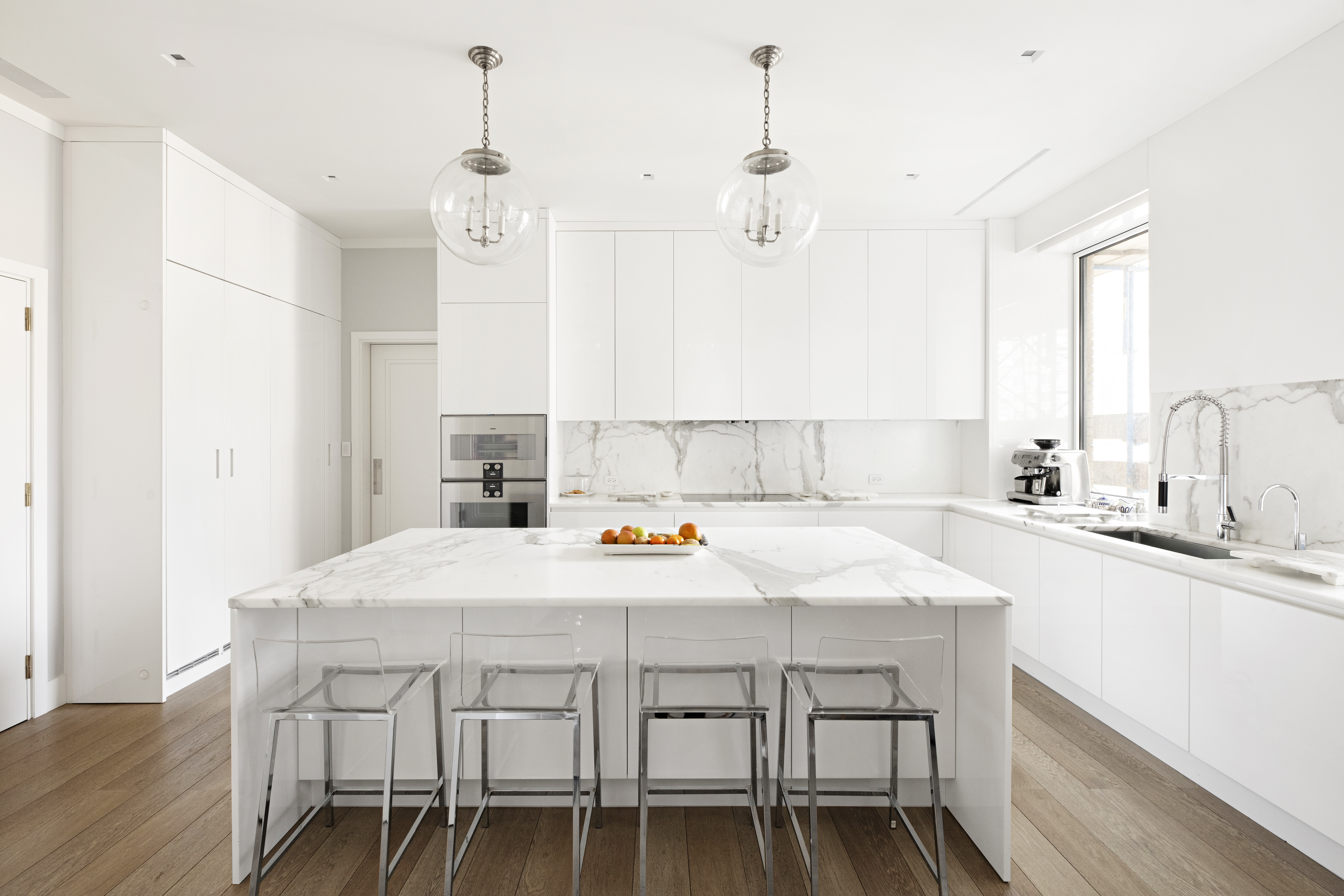 435 East 52nd Street 8/9C