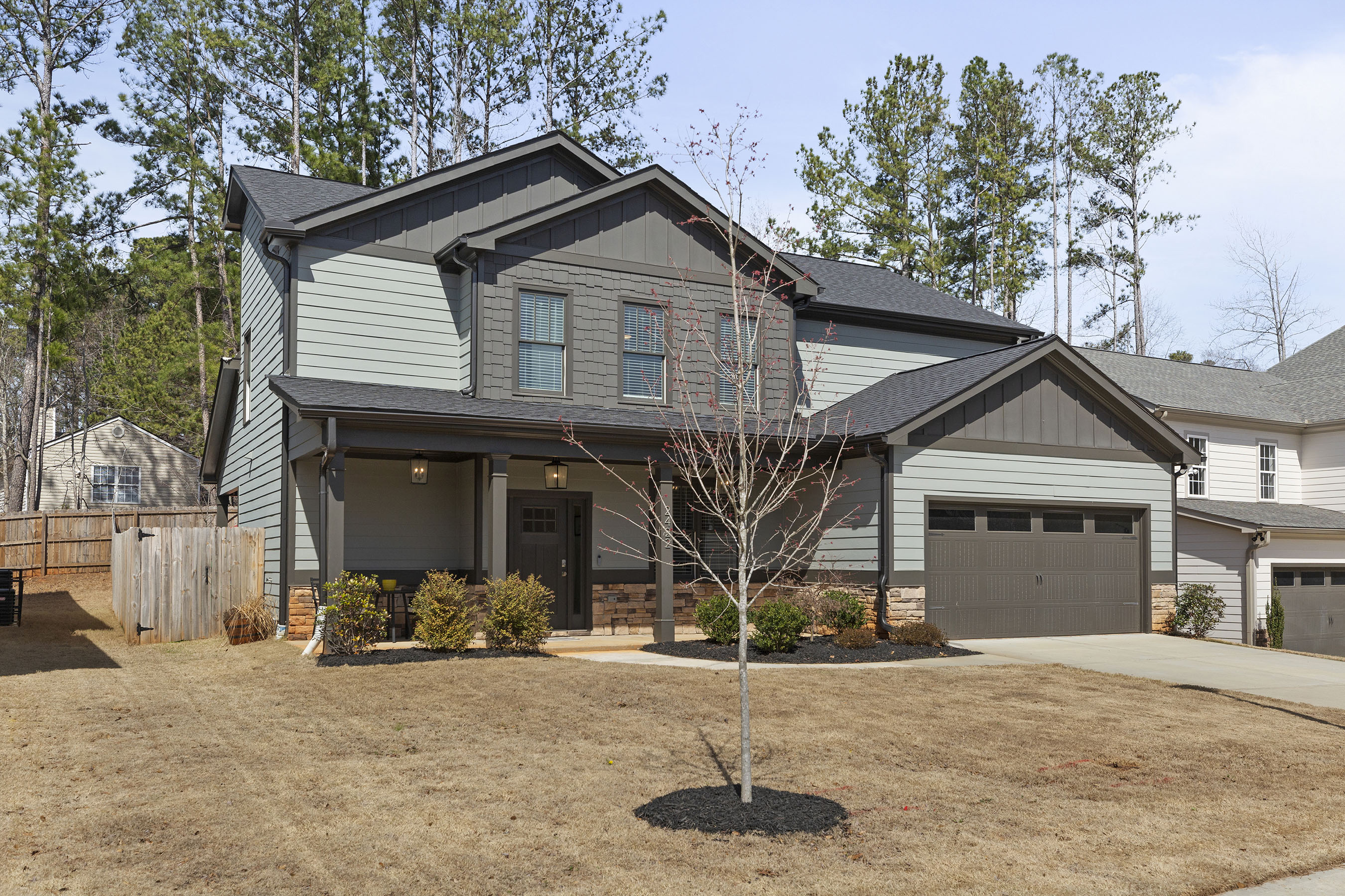 2422 Mills Bend