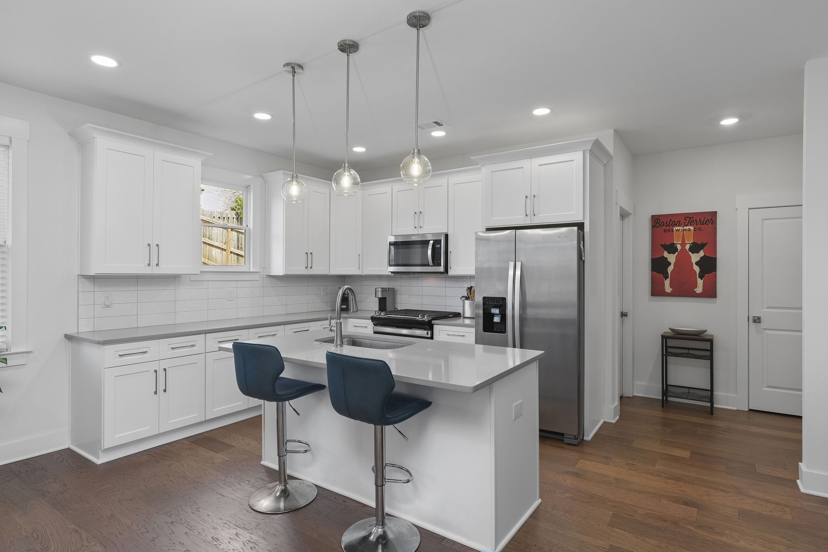 2422 Mills Bend