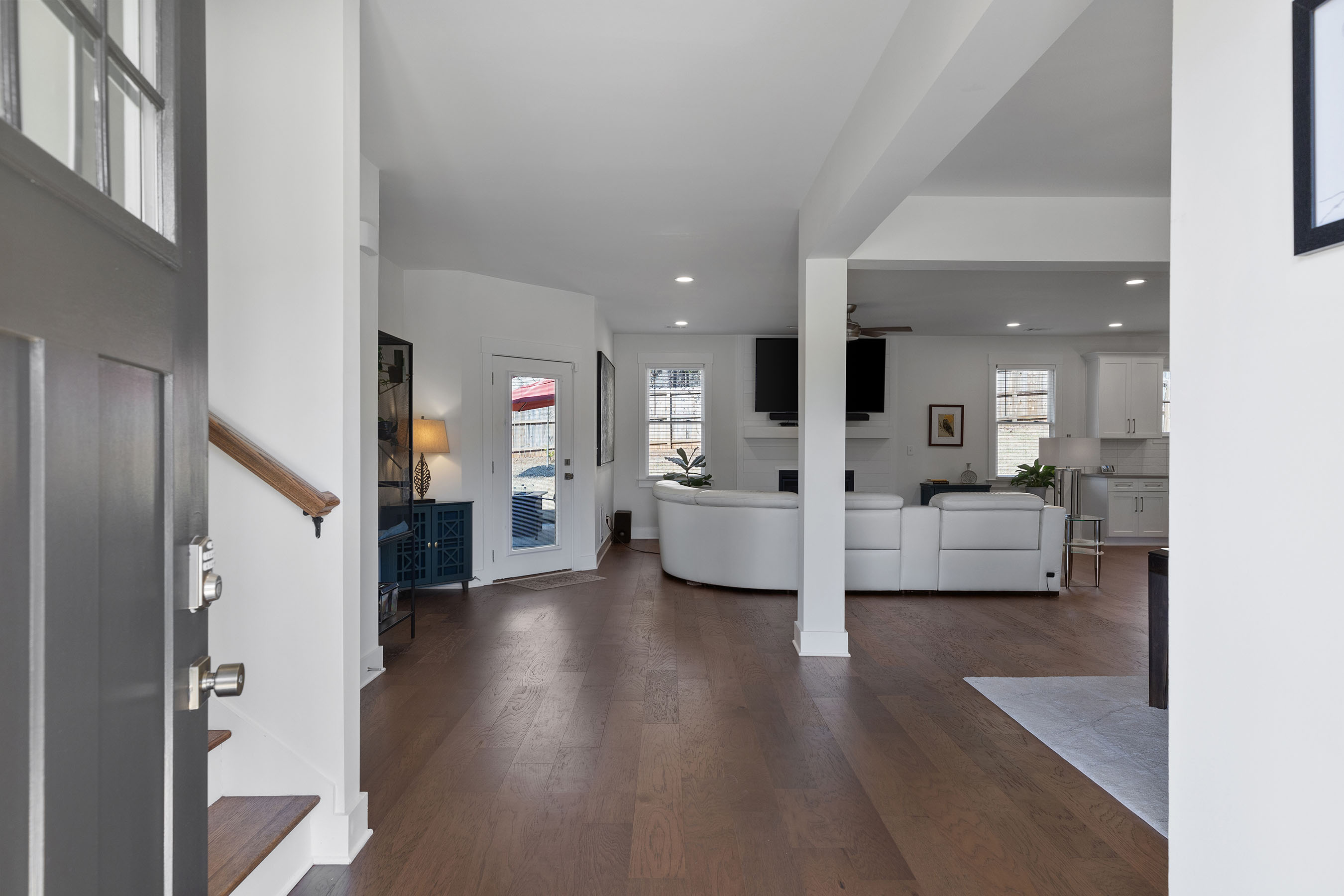 2422 Mills Bend