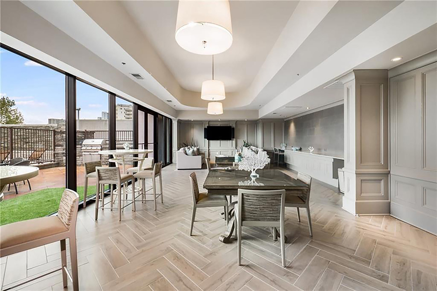 2233 Peachtree Road NE No. 902