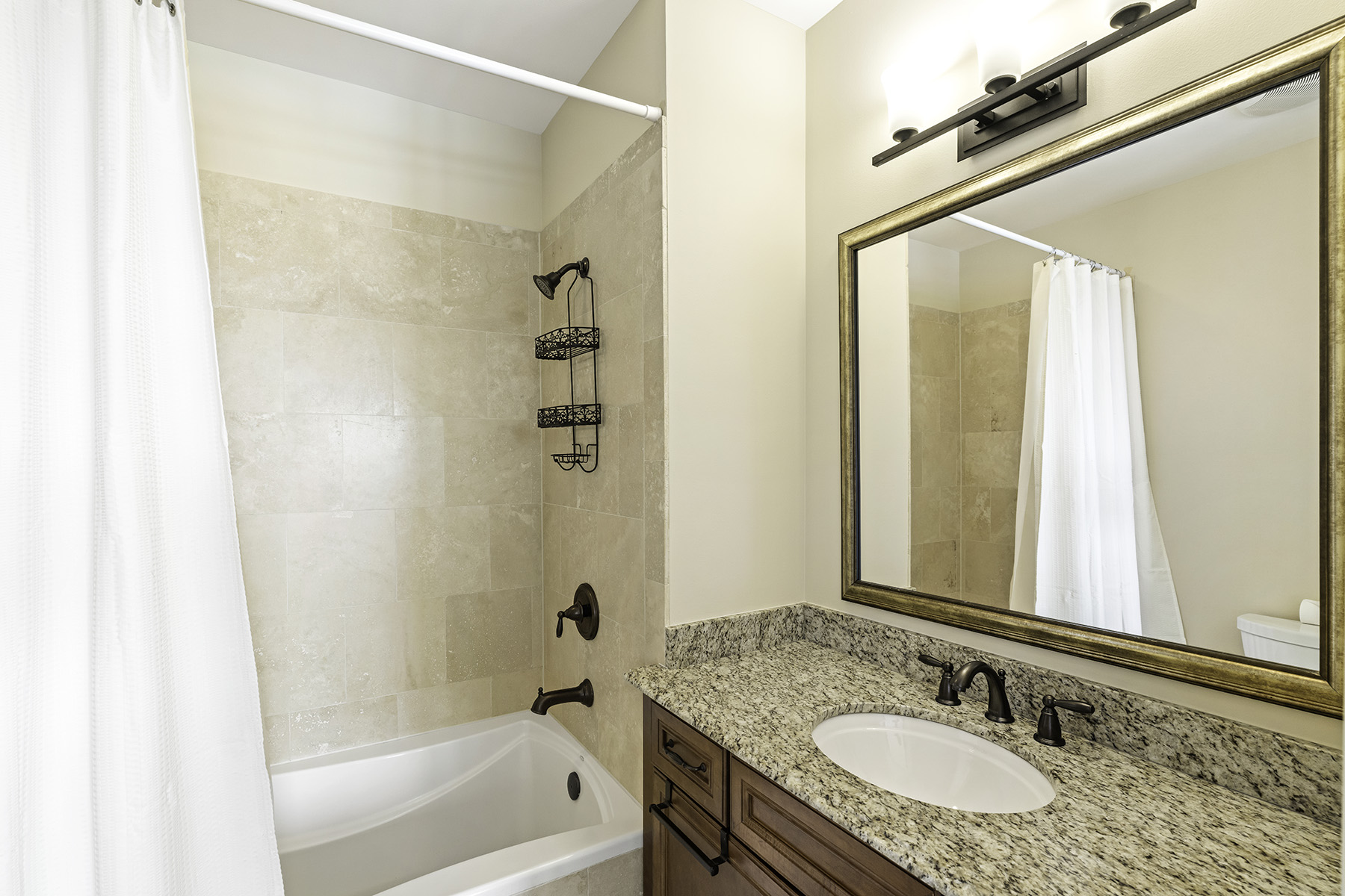2233 Peachtree Road NE No. 902