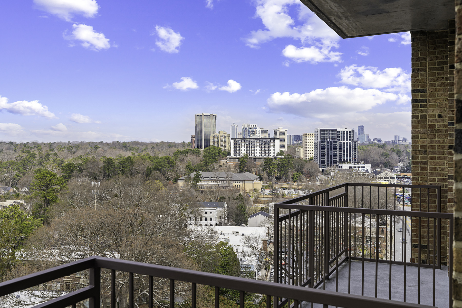 2233 Peachtree Road NE No. 902