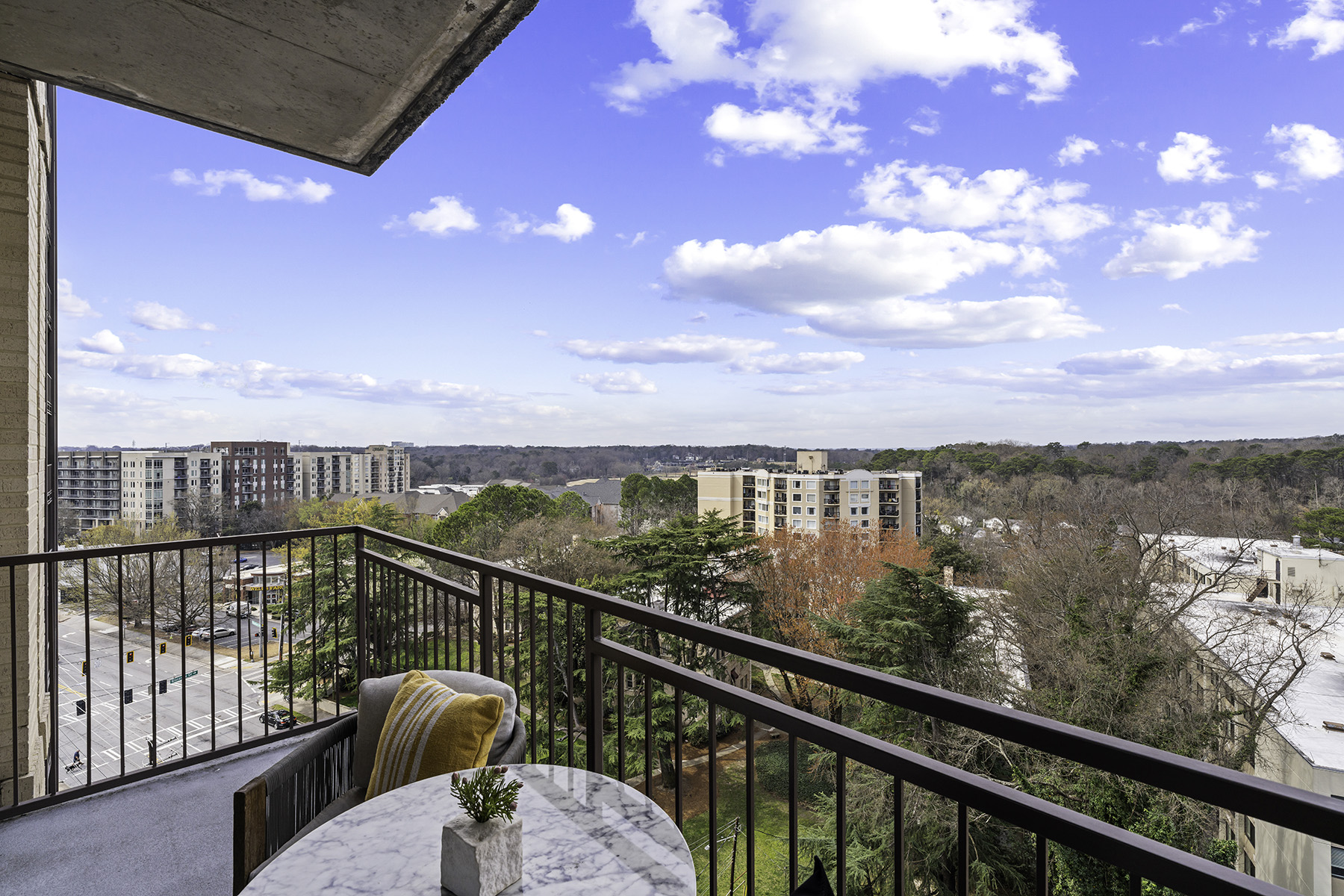 2233 Peachtree Road NE No. 902