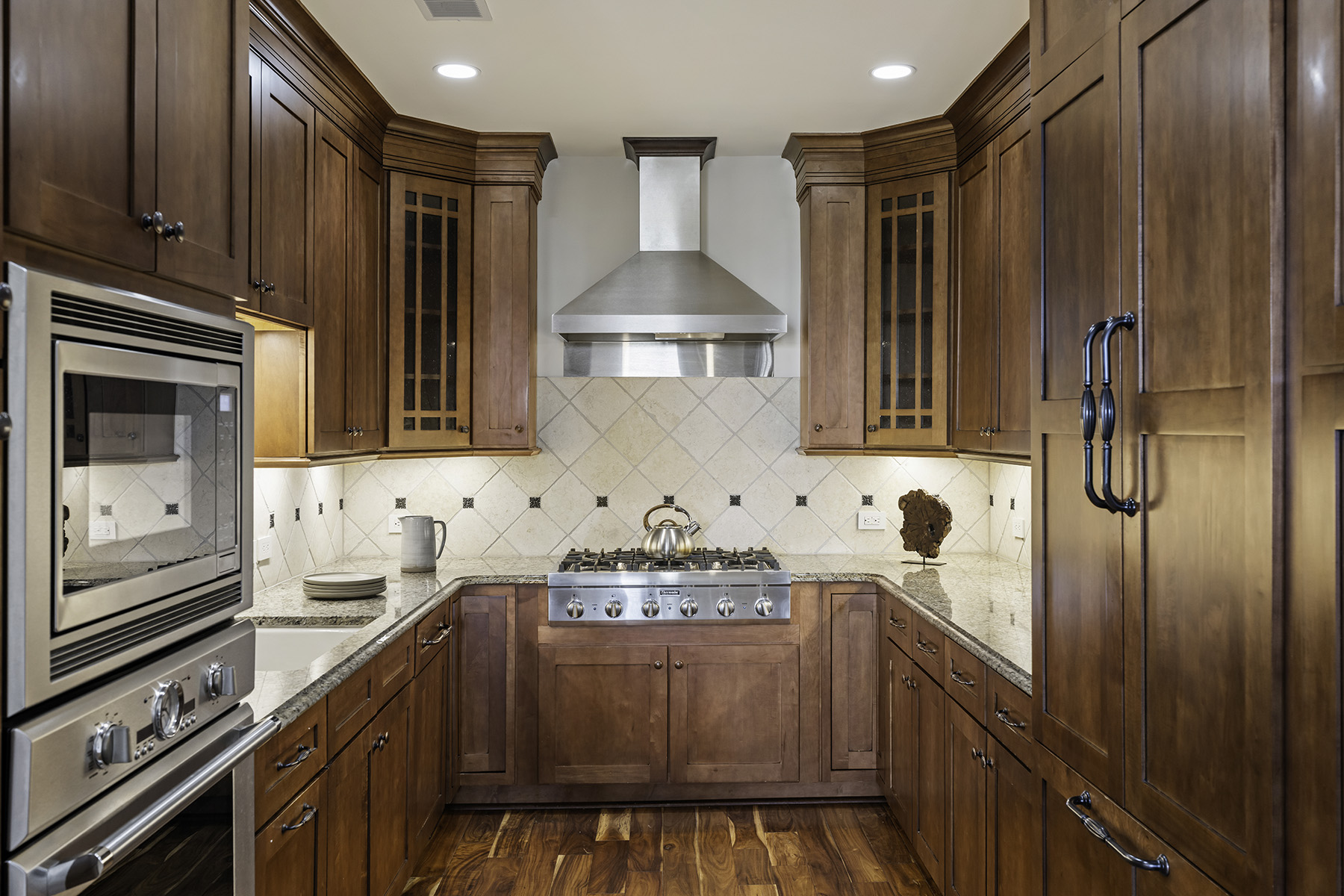 2233 Peachtree Road NE No. 902