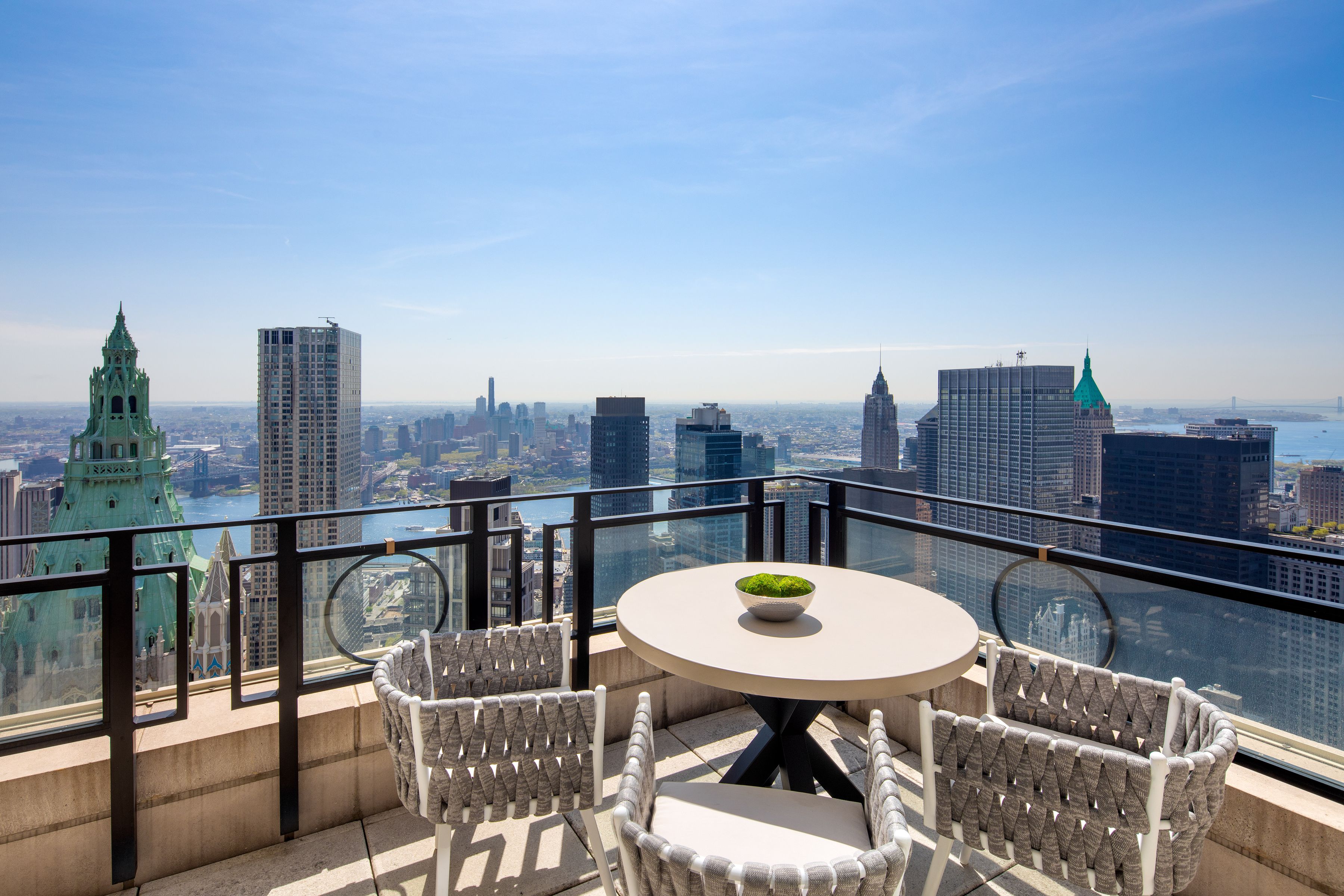 30 Park Place PH75B