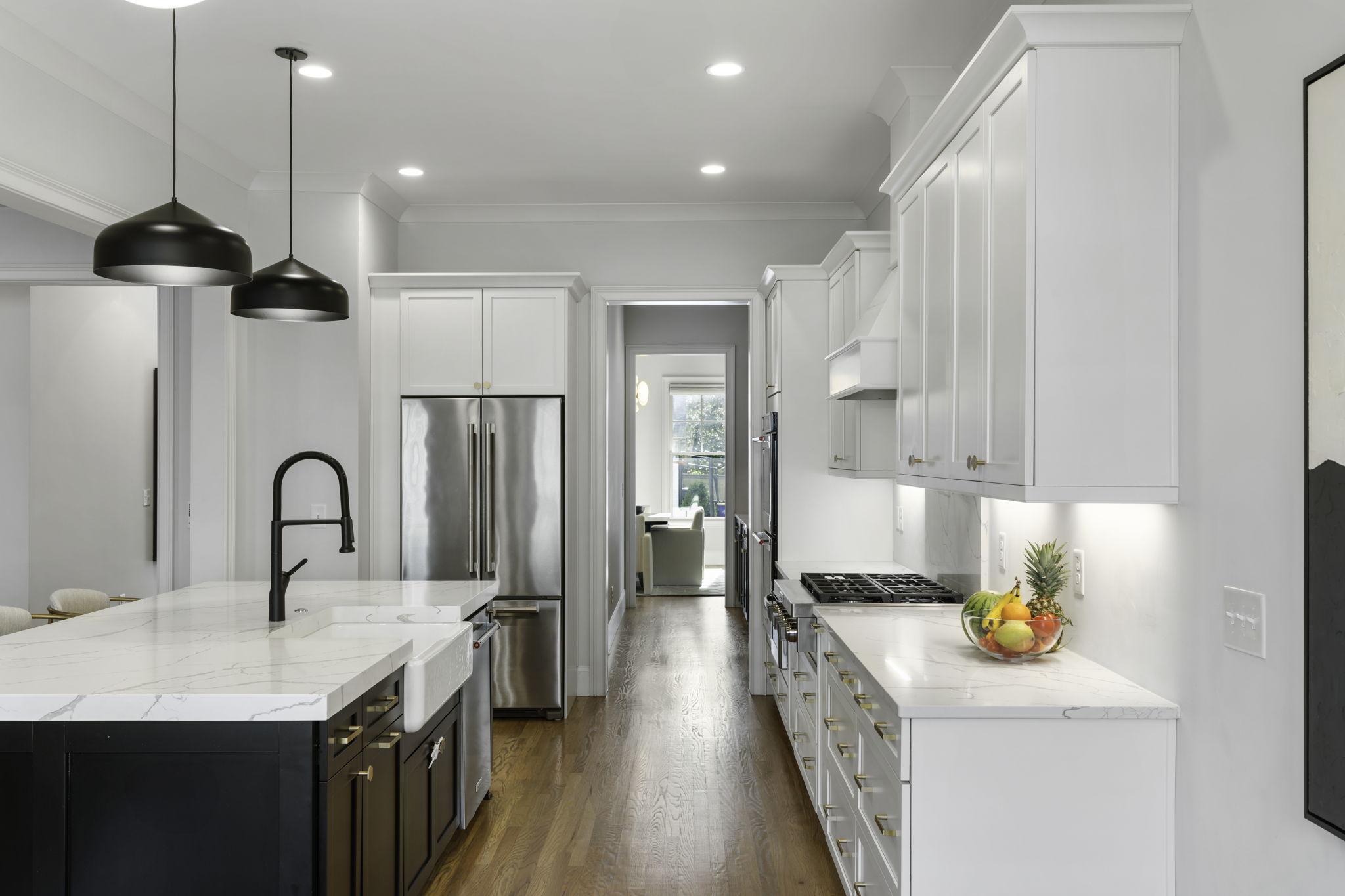 1720 Barclay Close