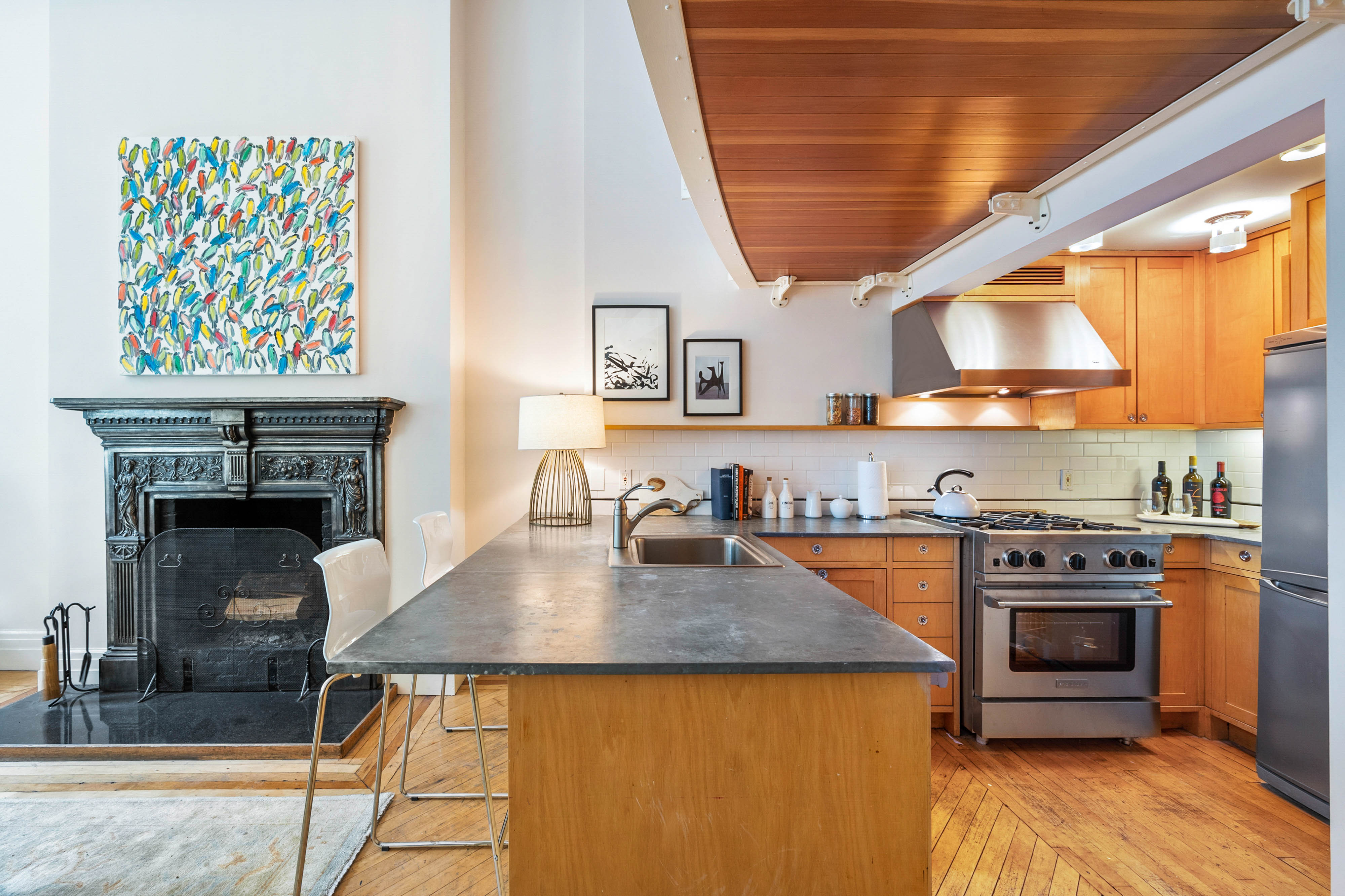 19 West 9th Street 2