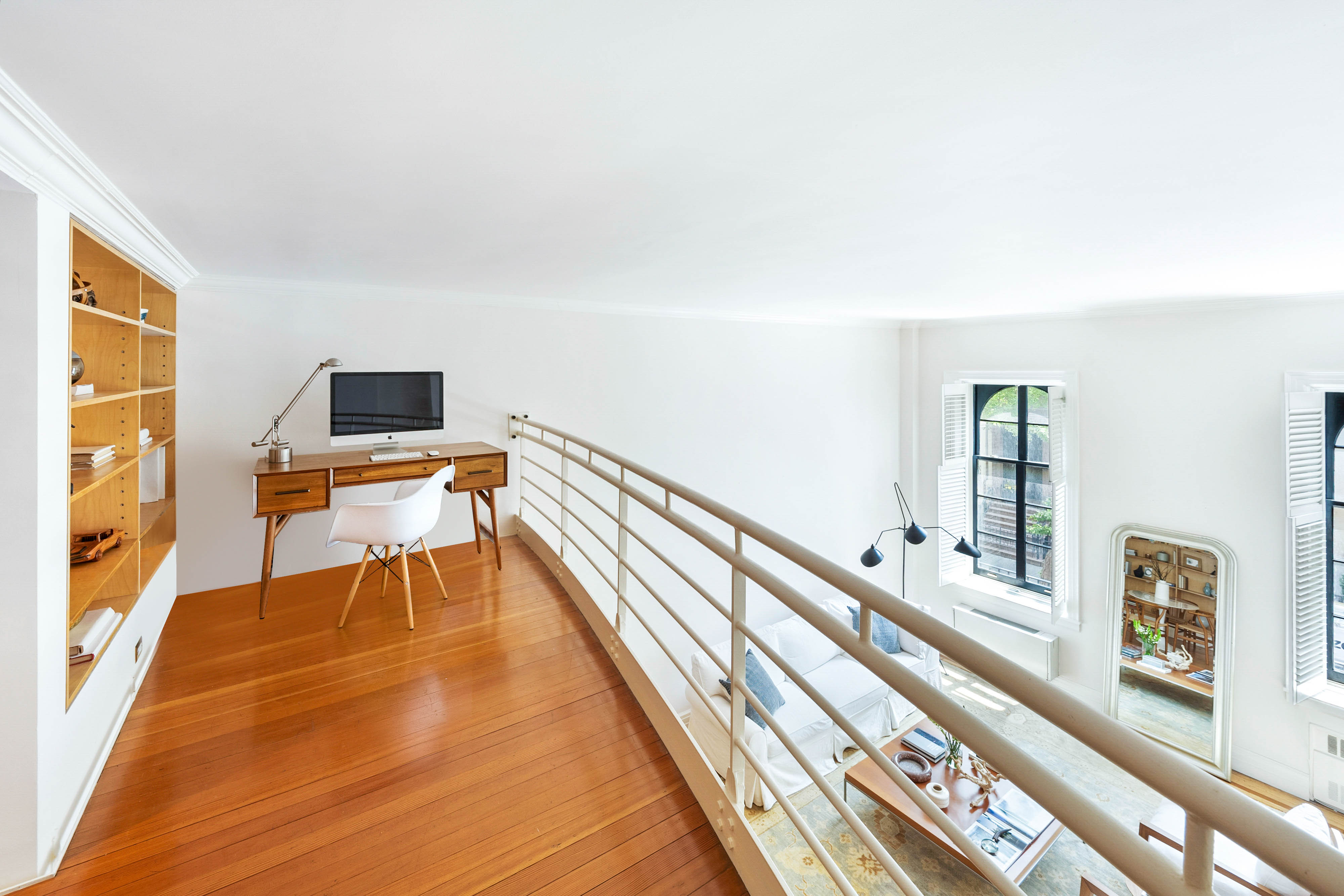 19 West 9th Street 2