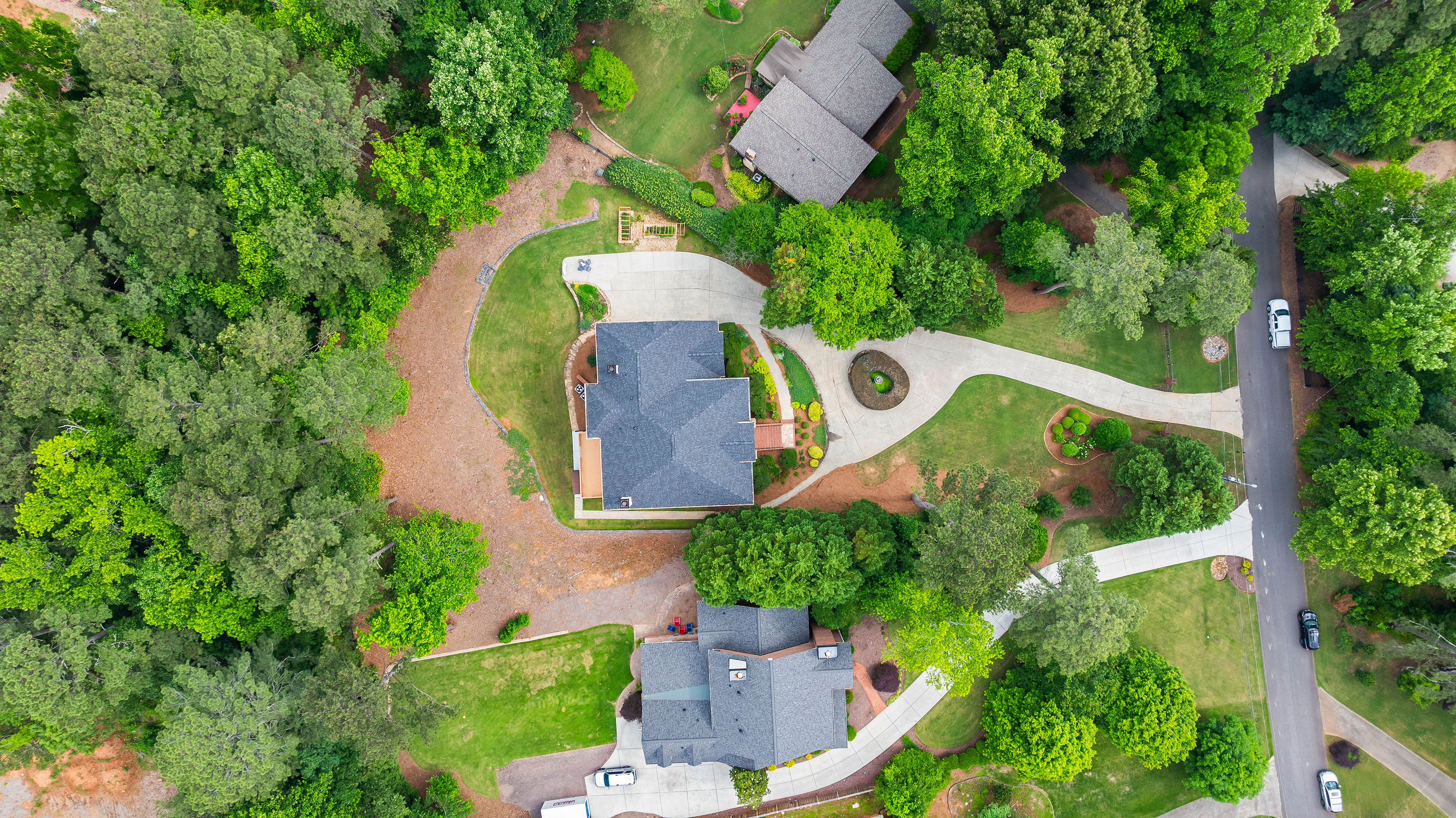 130 Robin Road