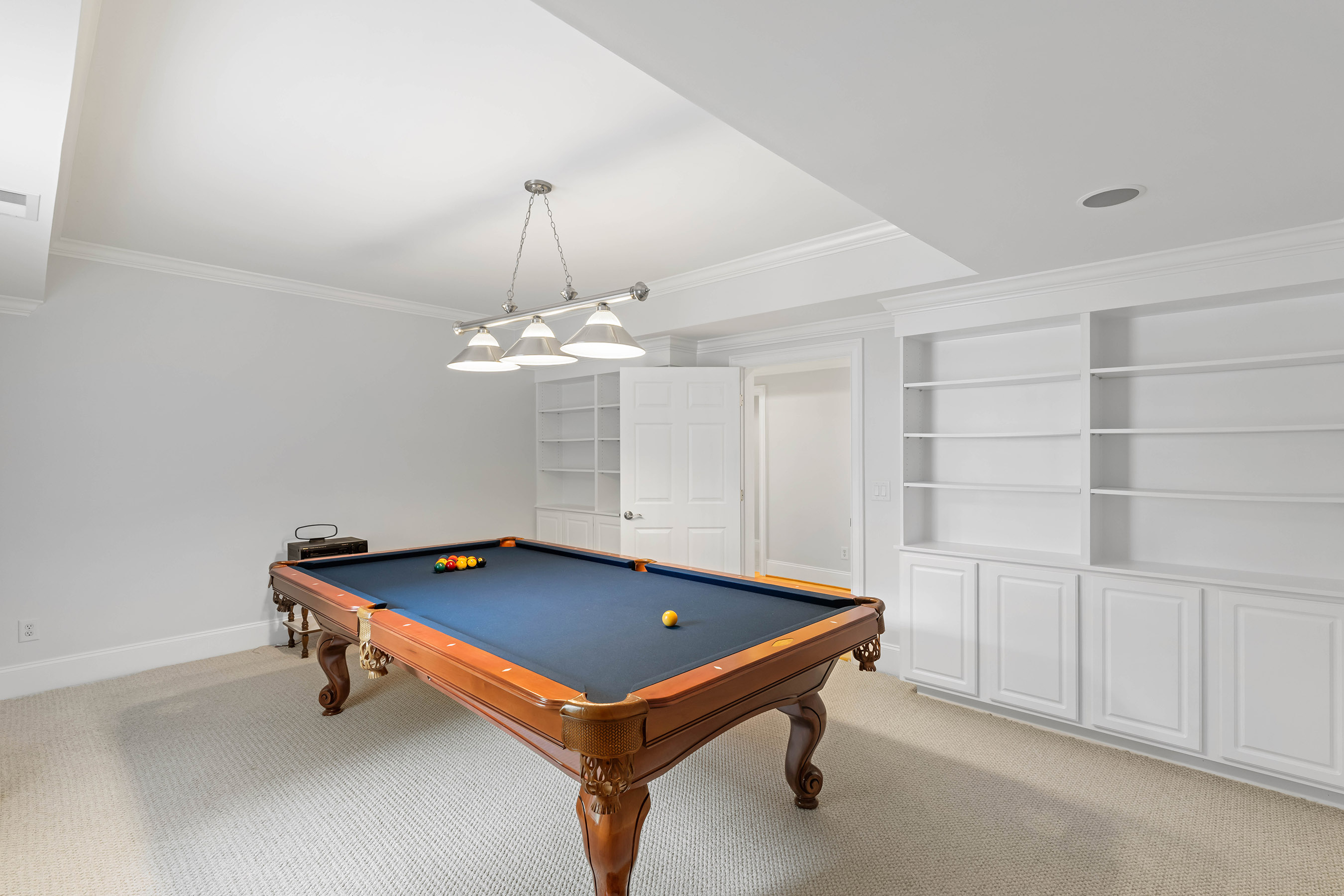130 Robin Road