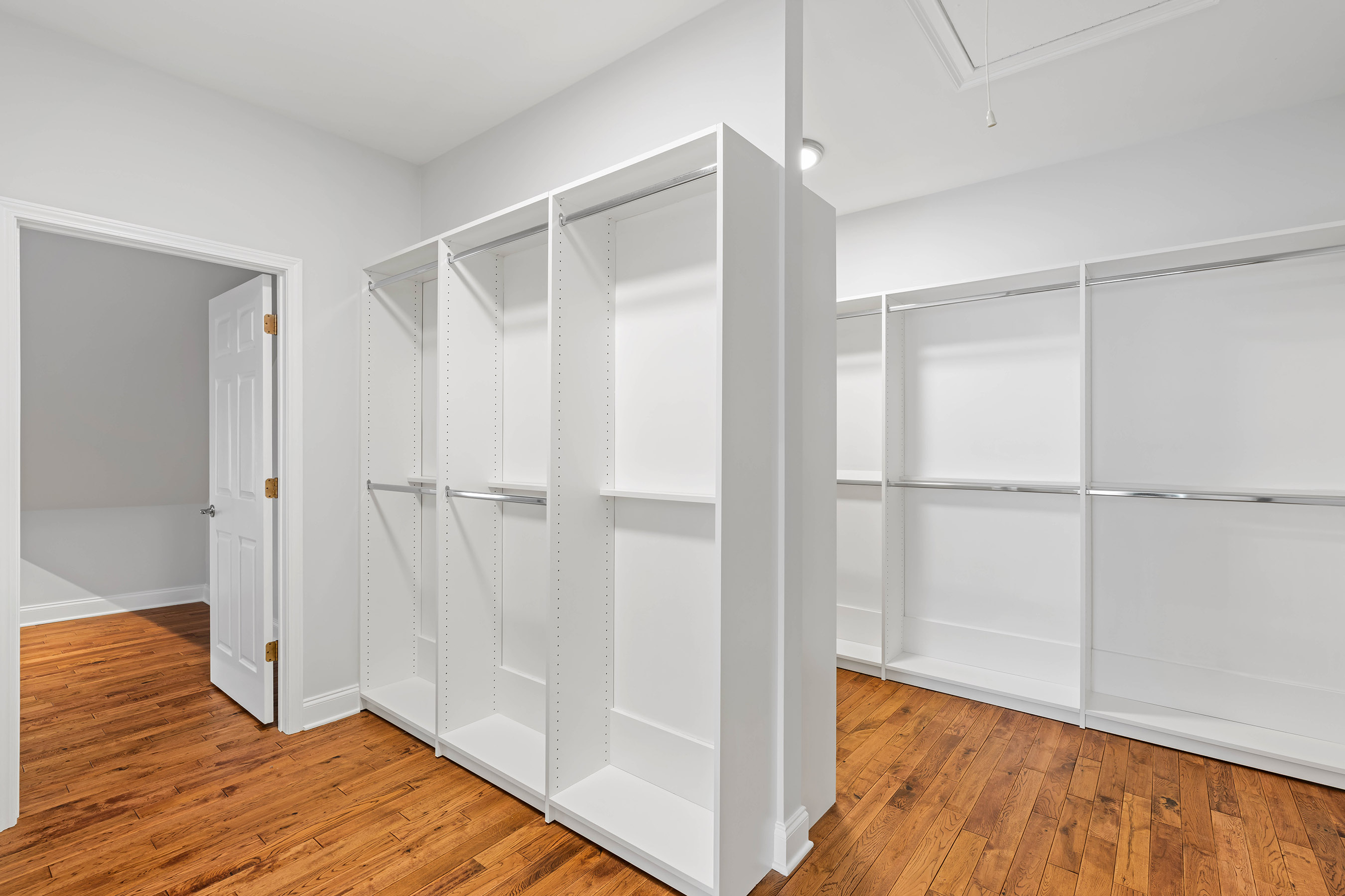 130 Robin Road