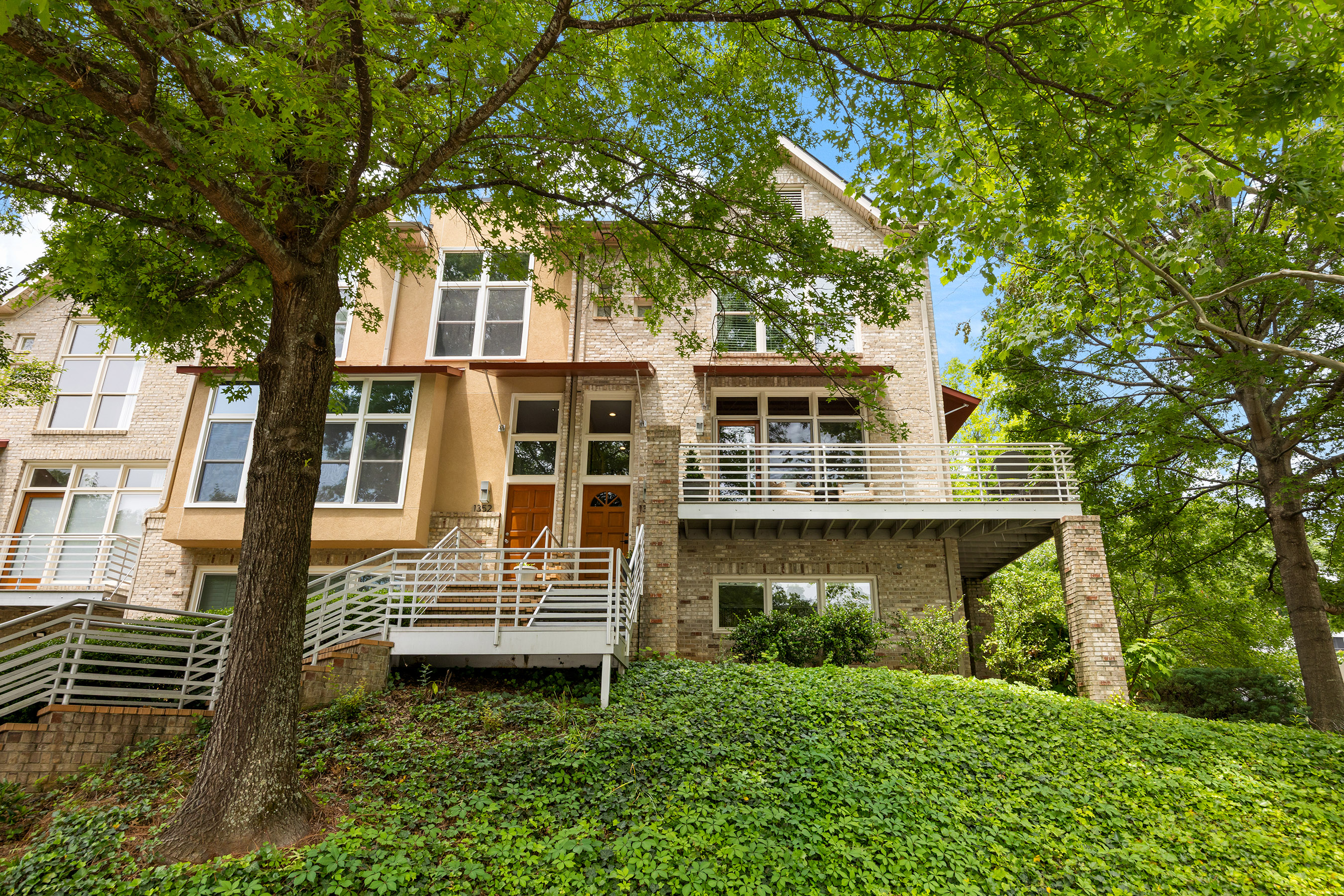 1354 Fernwood Circle NE