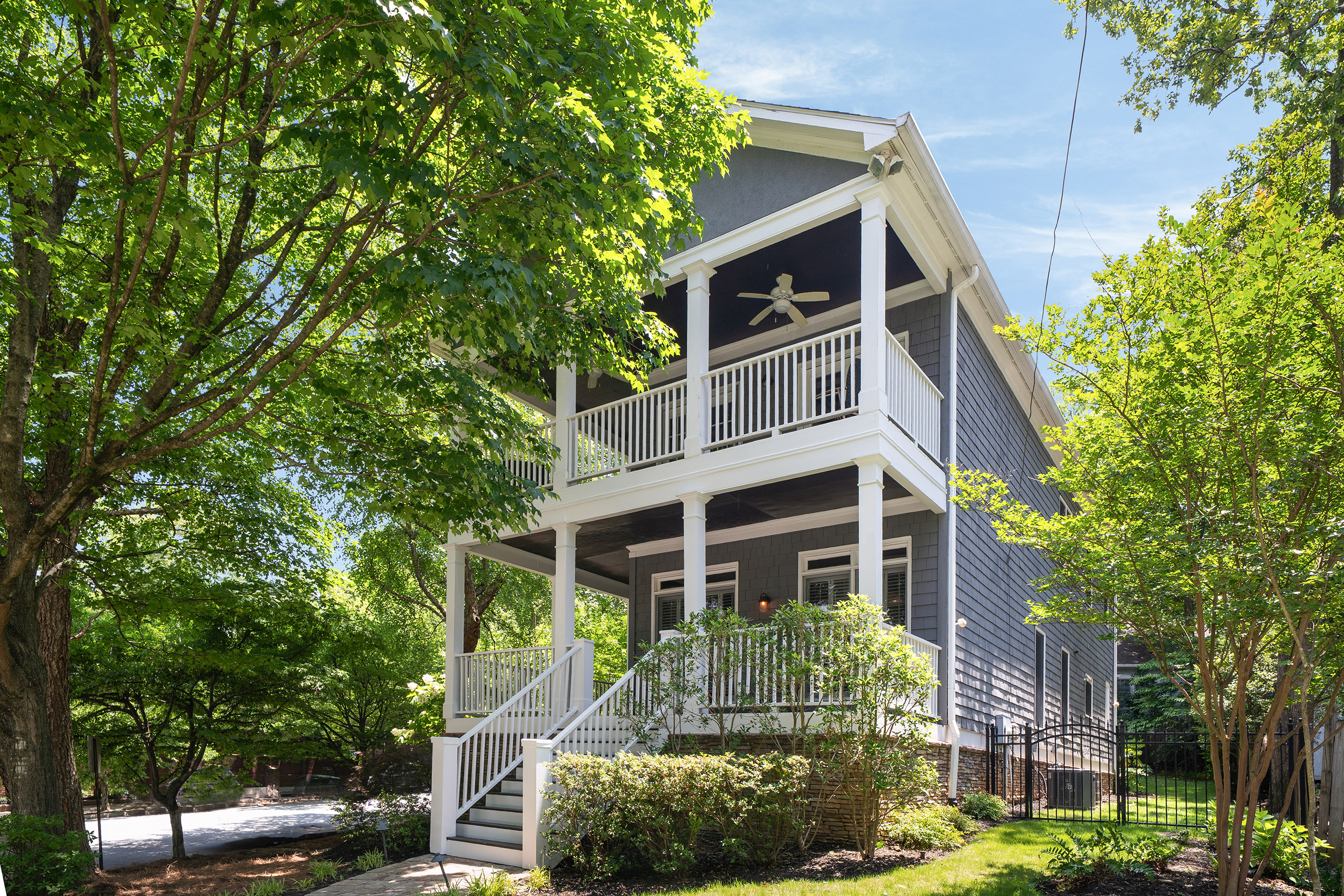 1003 North Avenue NE