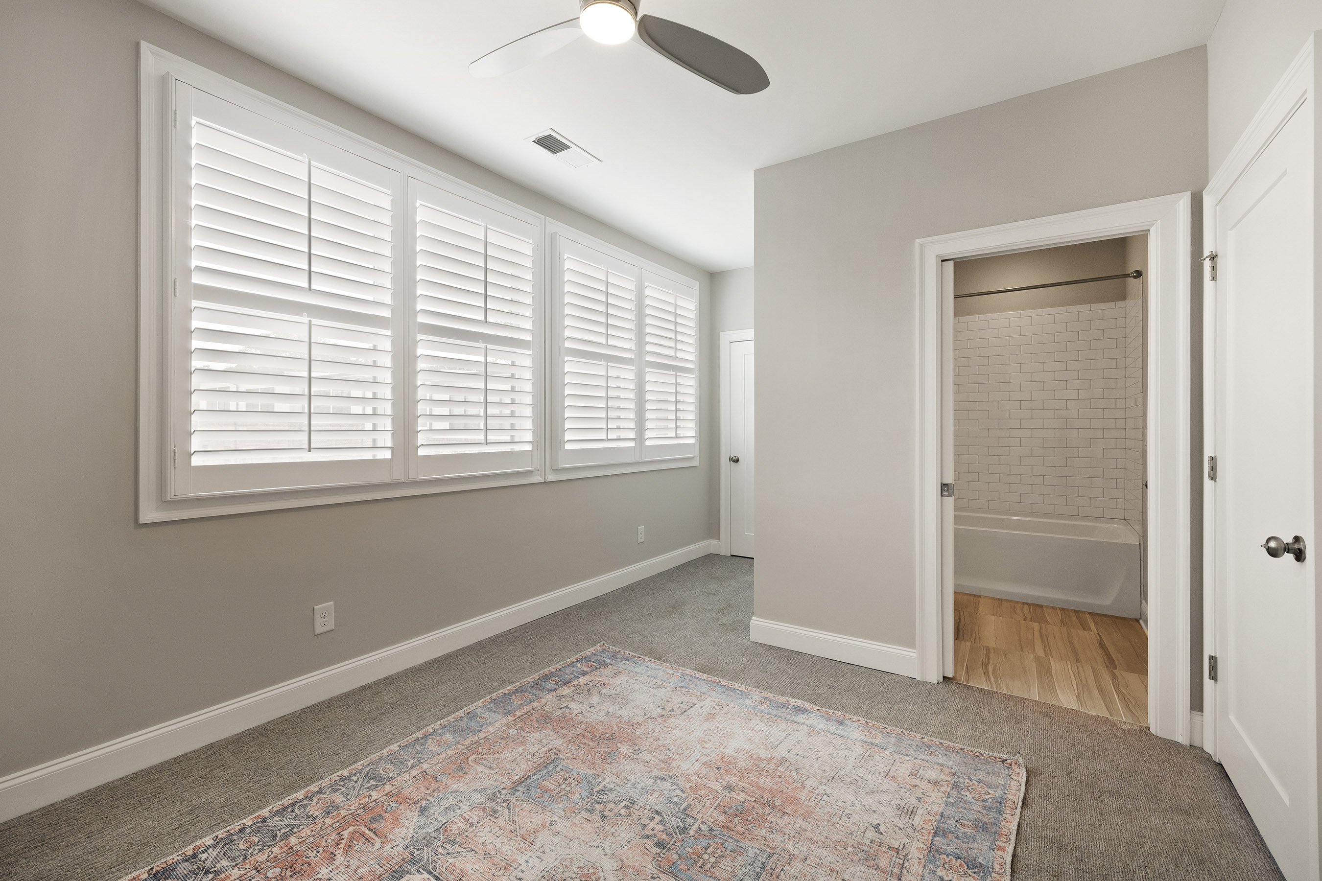 345 Glen Iris Drive NE No. 5