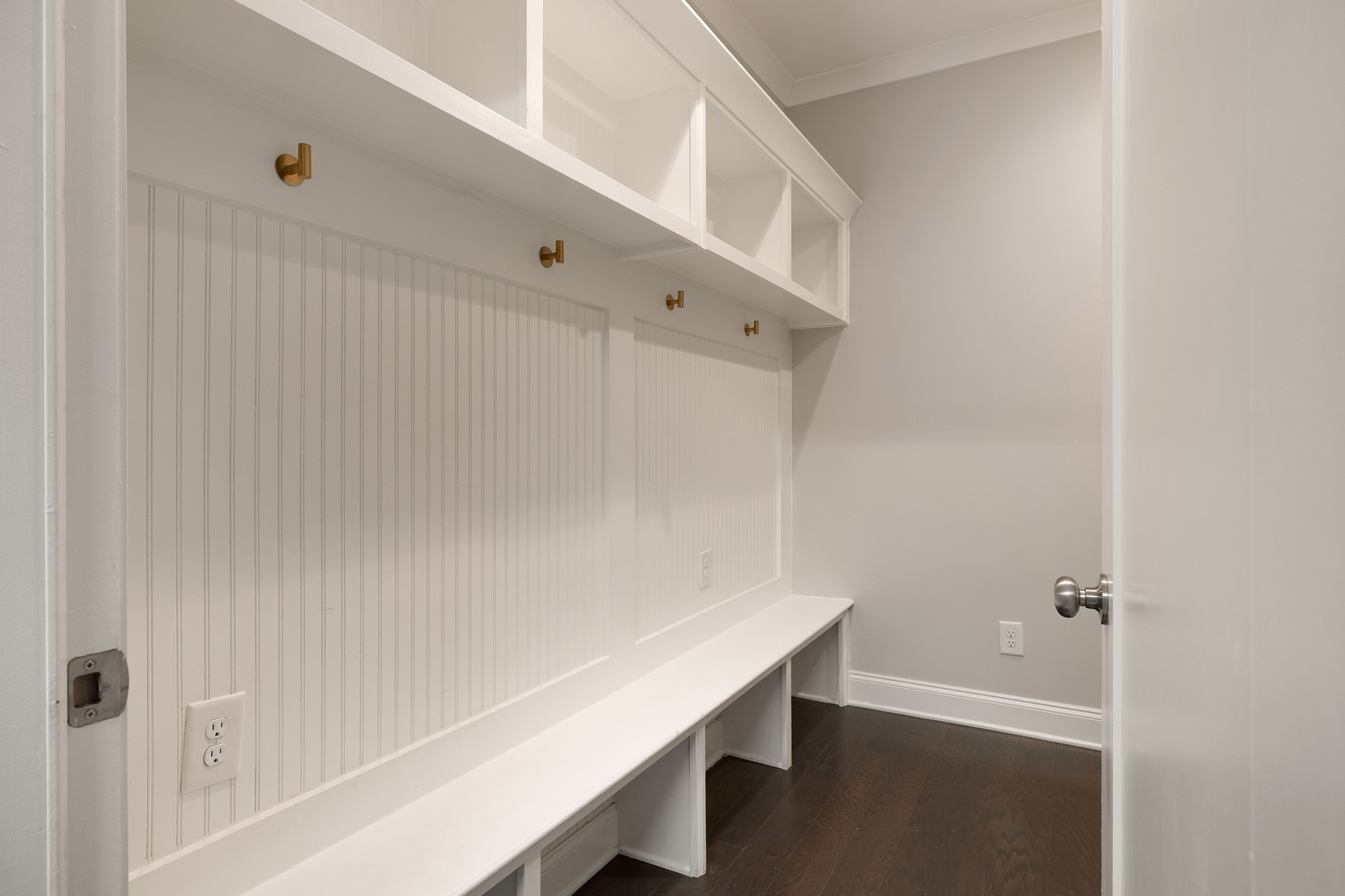 345 Glen Iris Drive NE No. 5