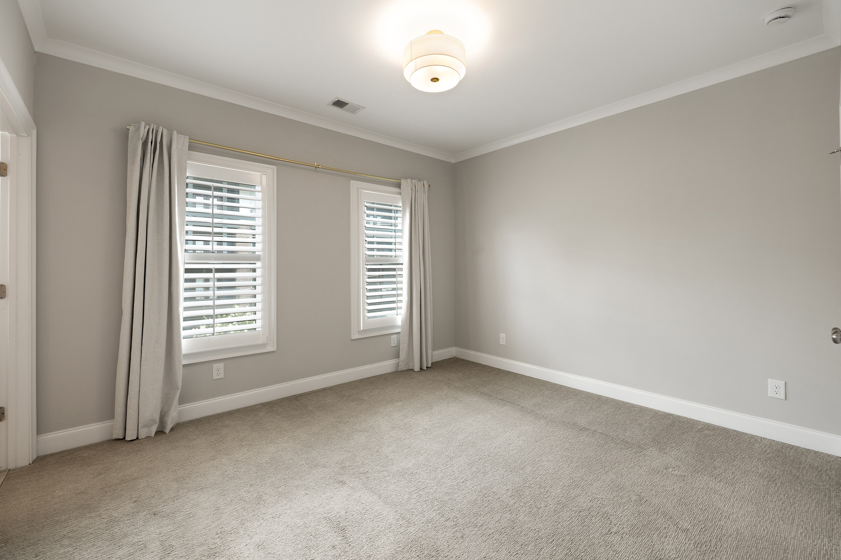 345 Glen Iris Drive NE No. 5