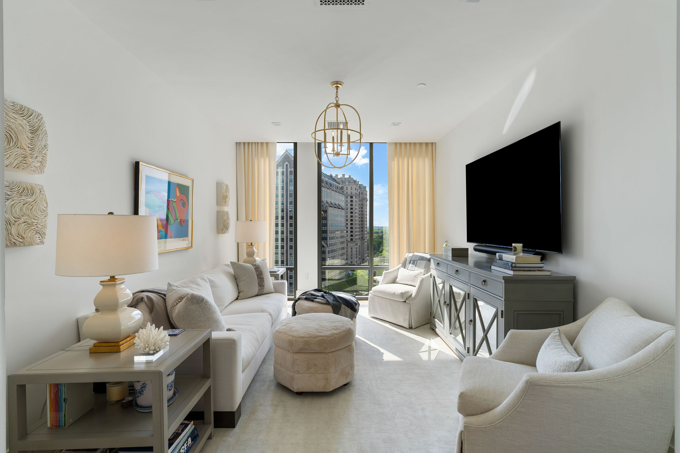 3107 Peachtree Road NE No. 1403