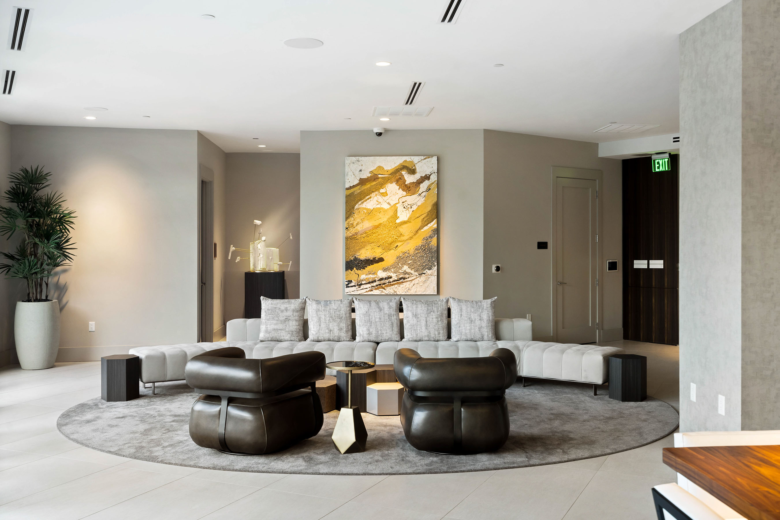 3107 Peachtree Road NE No. 1403