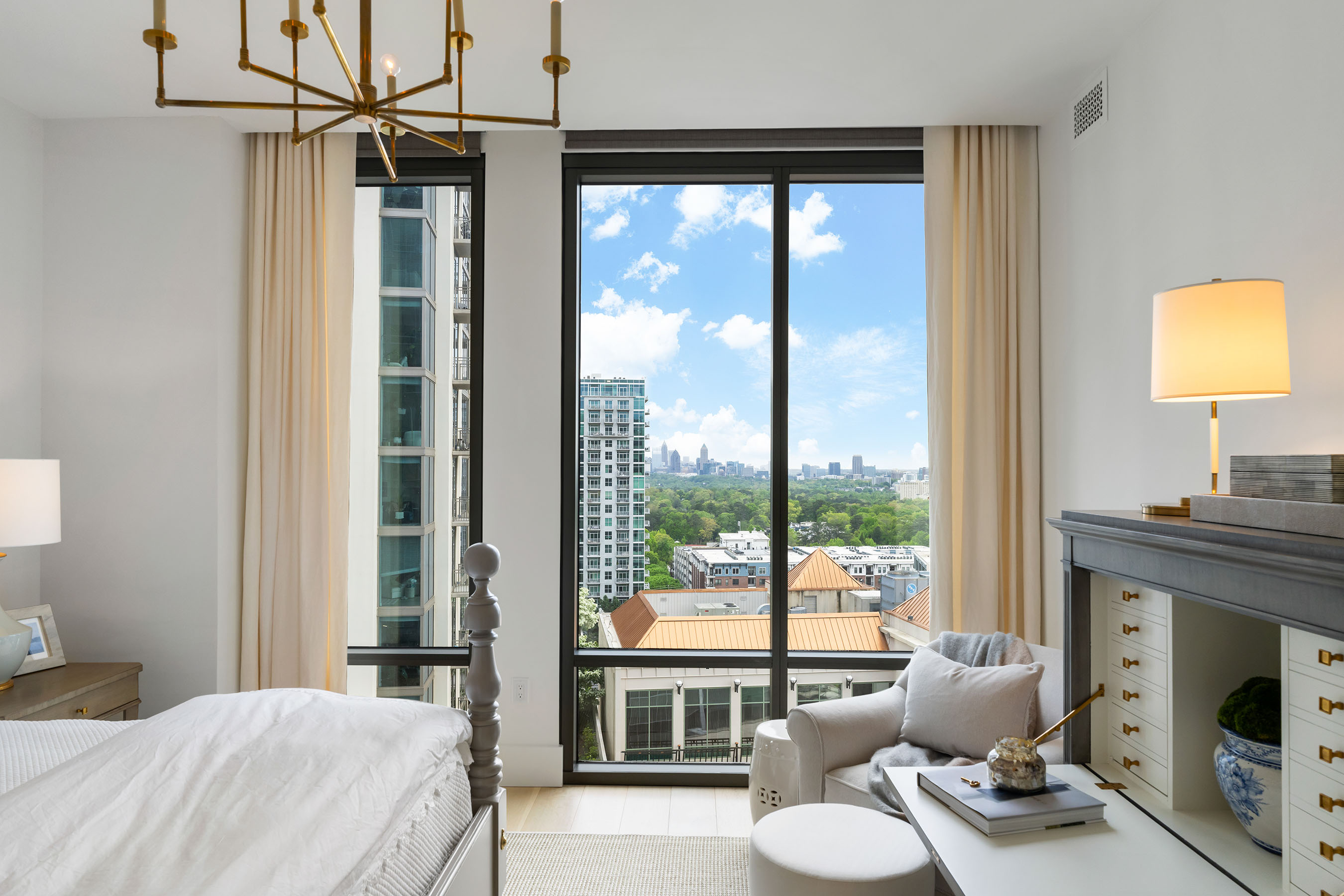 3107 Peachtree Road NE No. 1403