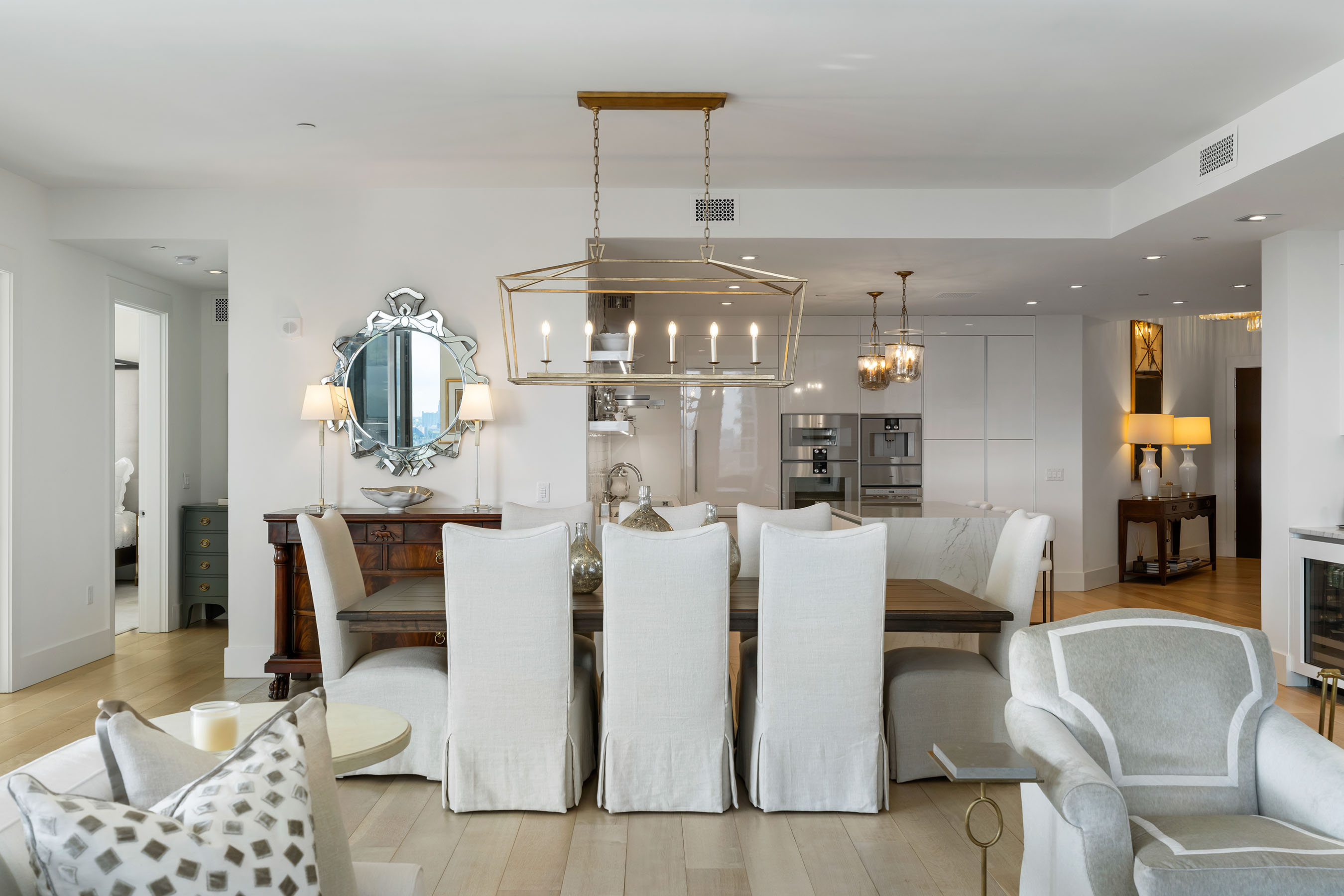 3107 Peachtree Road NE No. 1403