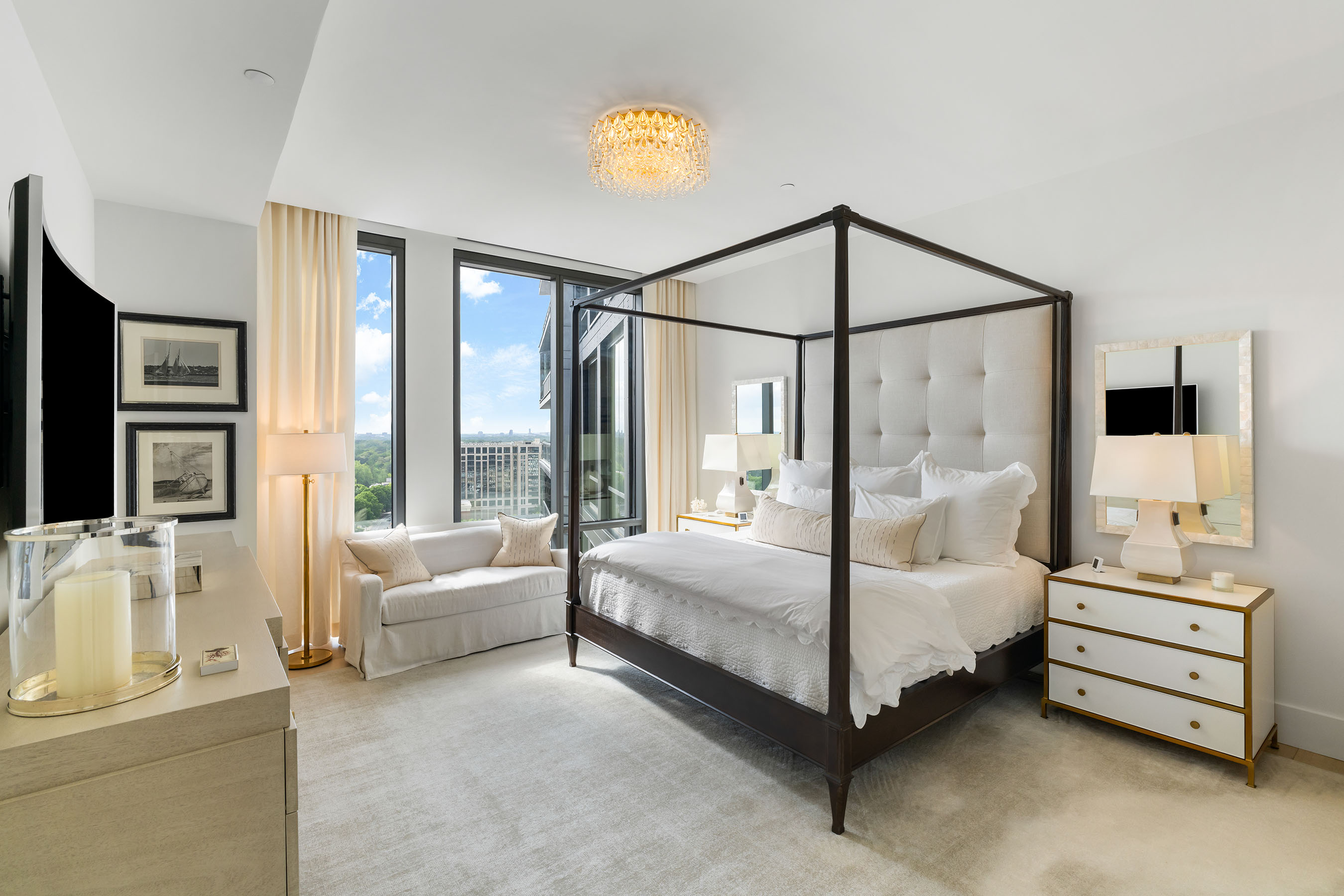 3107 Peachtree Road NE No. 1403