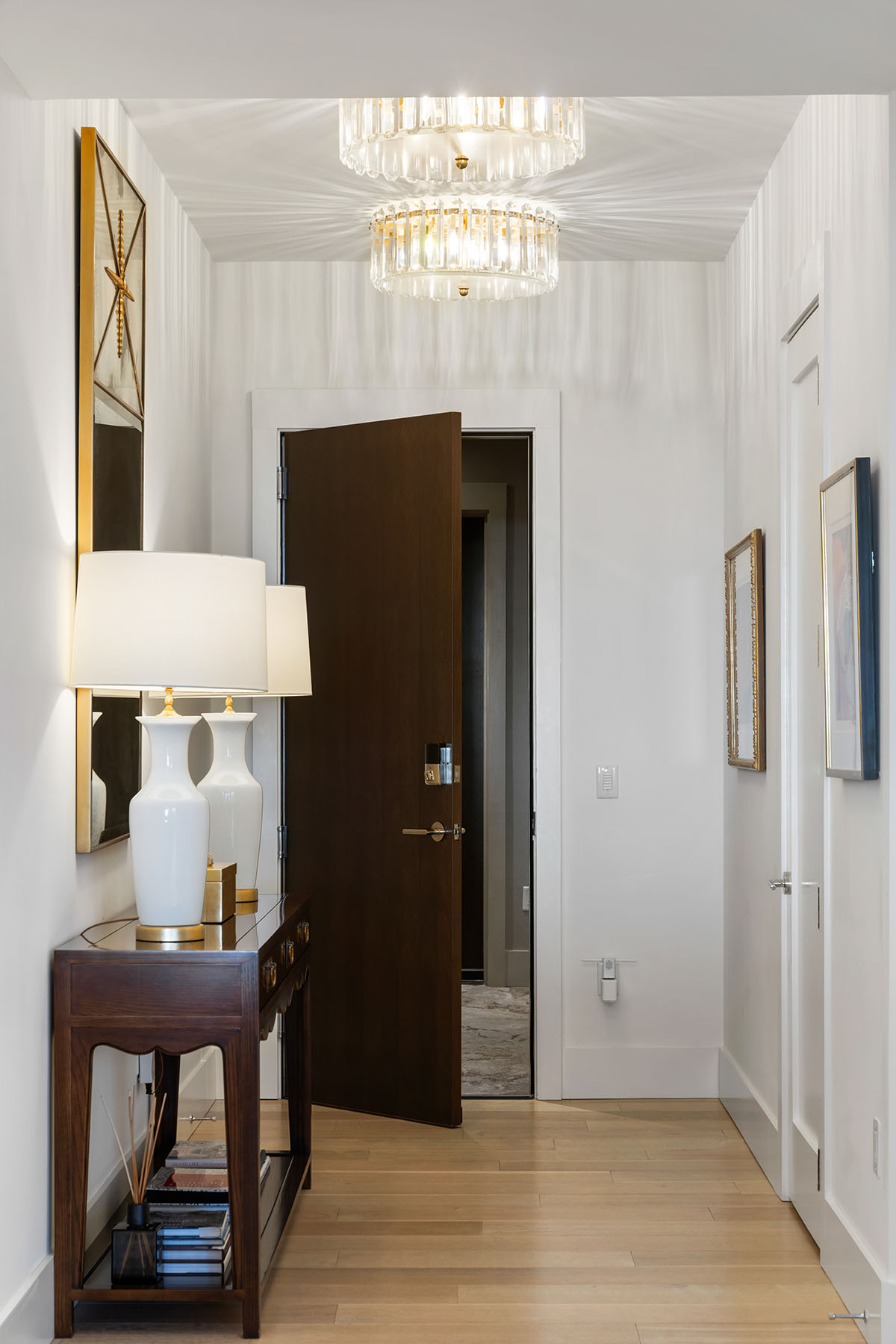 3107 Peachtree Road NE No. 1403